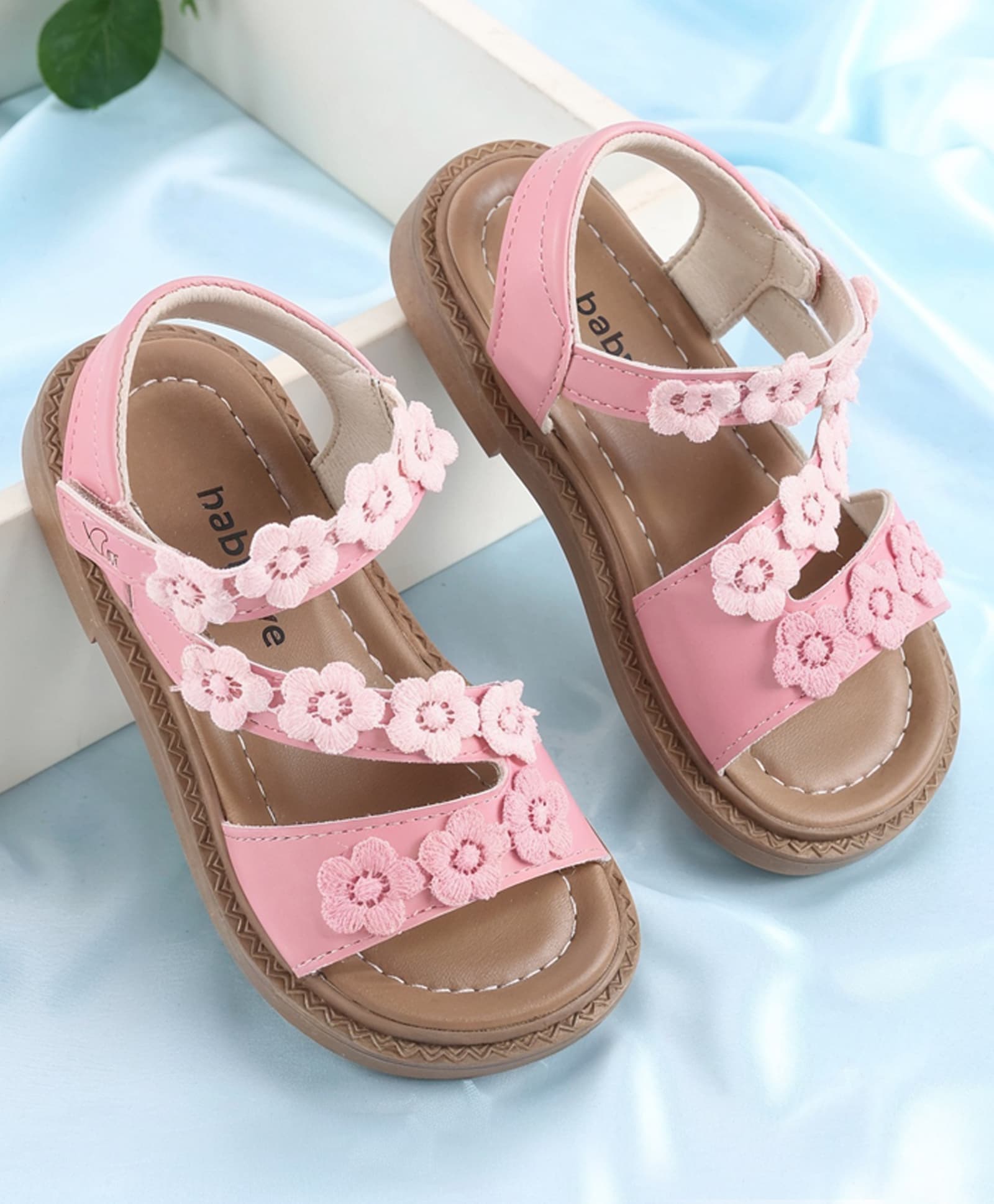 Babyoye Velcro Sandals With Floral Lace Detailing - Pink-picture-14