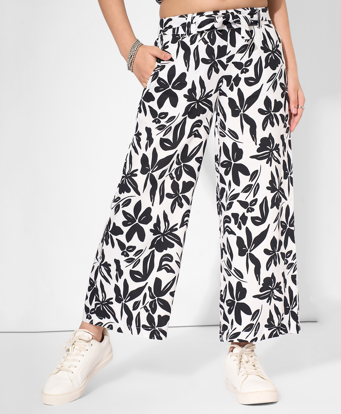 Pantaloons Junior Rayon Woven Floral Printed Pants - White-picture-36