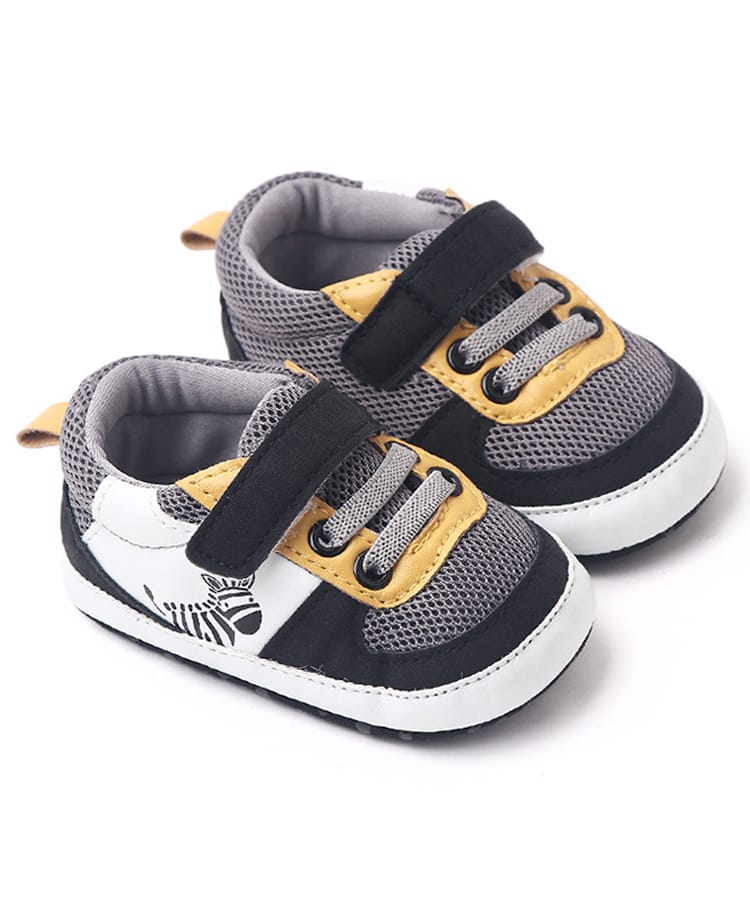 KIDLINGSS Zebra Printed Mesh Detailed Velcro Closure Booties - Black-image-26