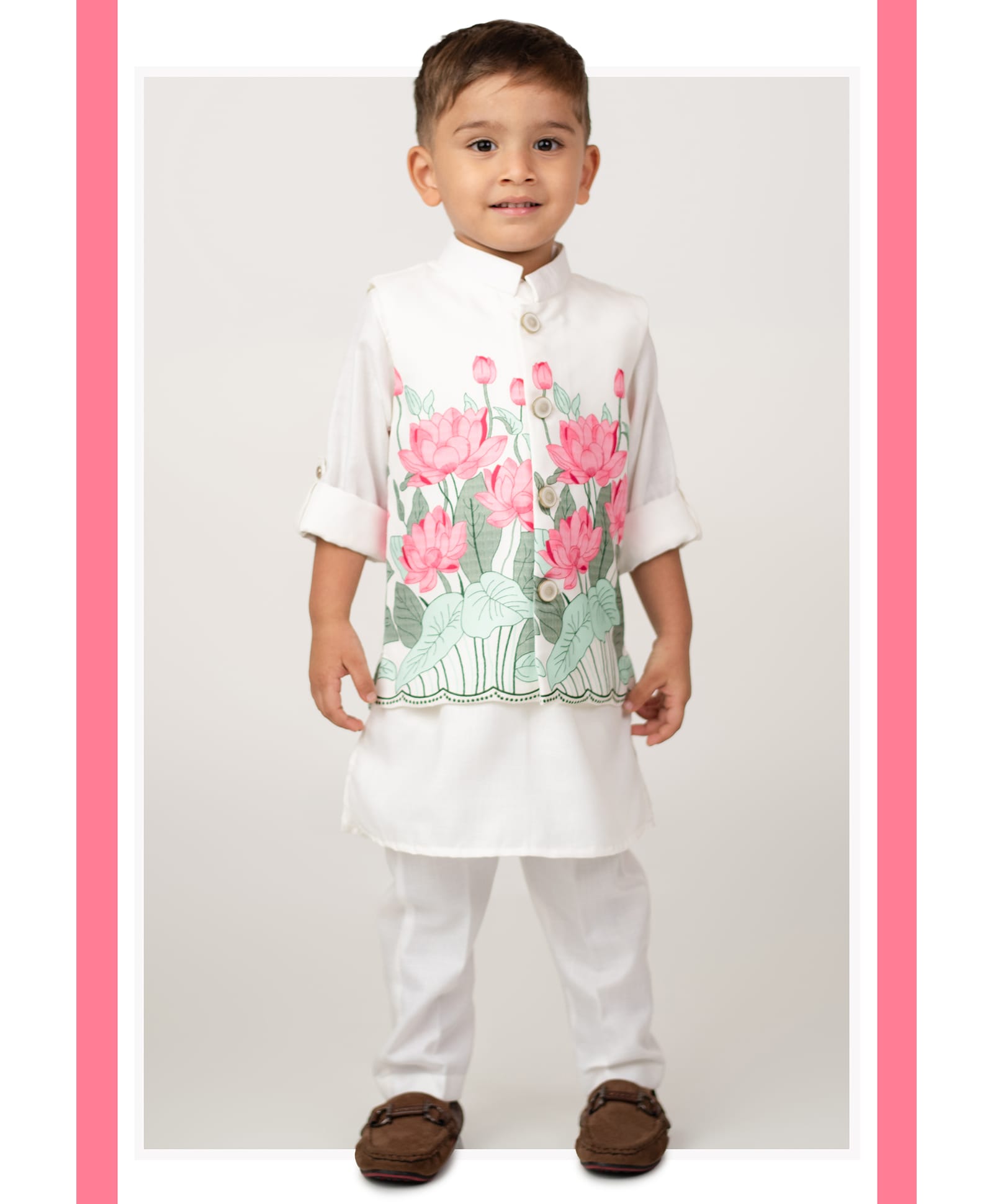 LITTLE COLLARS Blended Woven Full Sleeves Solid Kurta & Pant Set With Floral Printed Waistcoat - Pink-picture-10