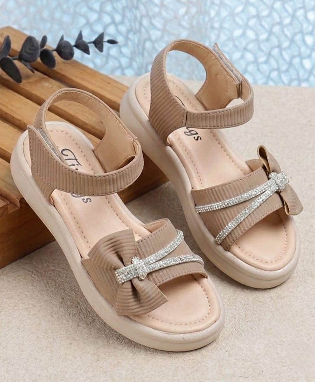 Tiny Bugs Stone Embellished Bow Applique Detailed Velcro Closure Sandals - Beige-picture-39