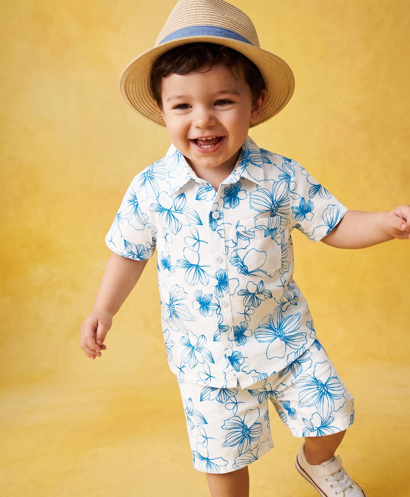 Babyhug Knit Half Sleeves Floral Printed Co-Ords Shirt & Shorts Set - Light Blue-image-31