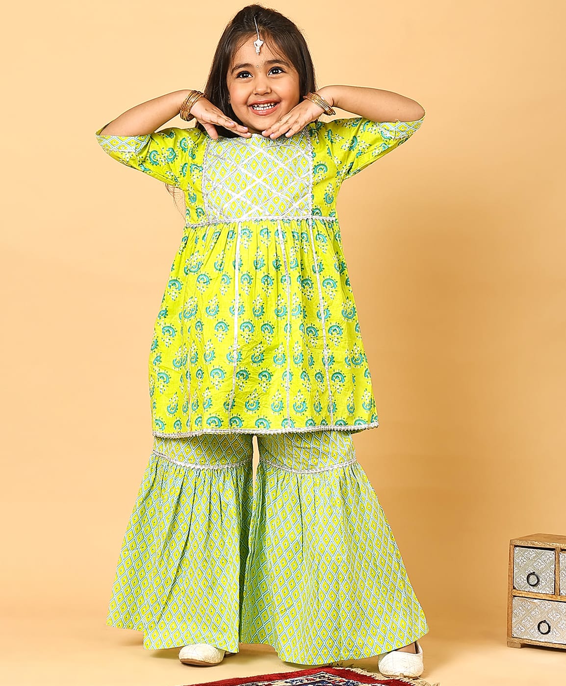 Superminis Cotton Woven Three fourth Sleeves Floral Print Cotton Kurti Sharara Set - Light Green-picture-44