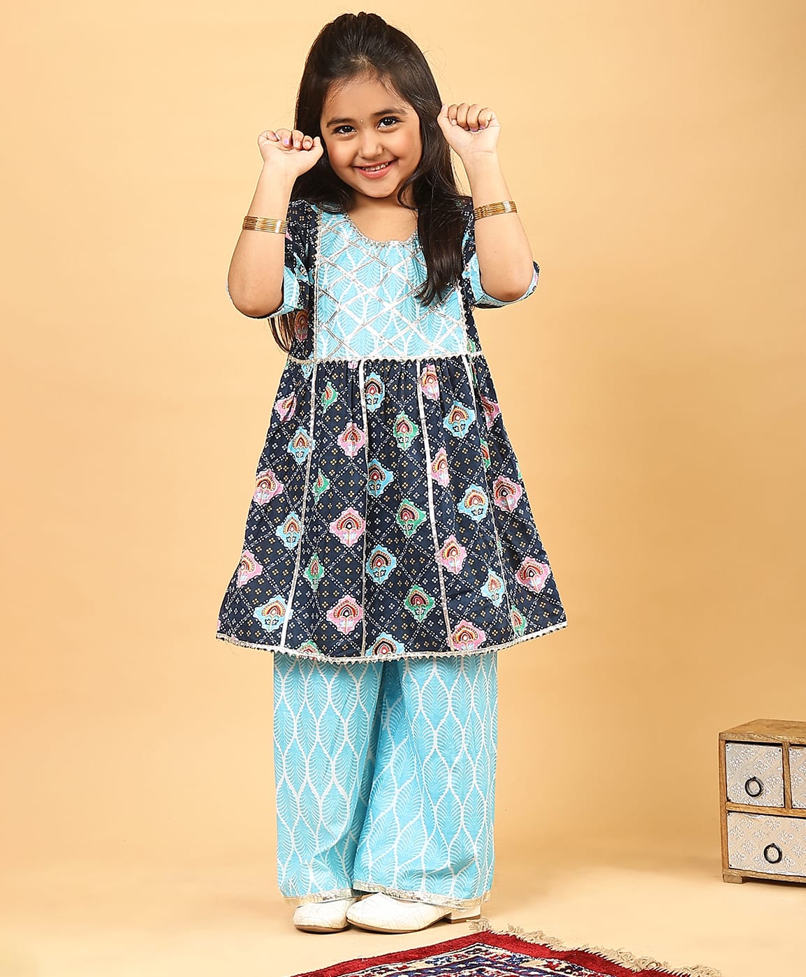 Superminis Cotton Woven Three fourth Sleeves Floral Print & Sequinned Kurti & Palazzo Set - Blue-image-17