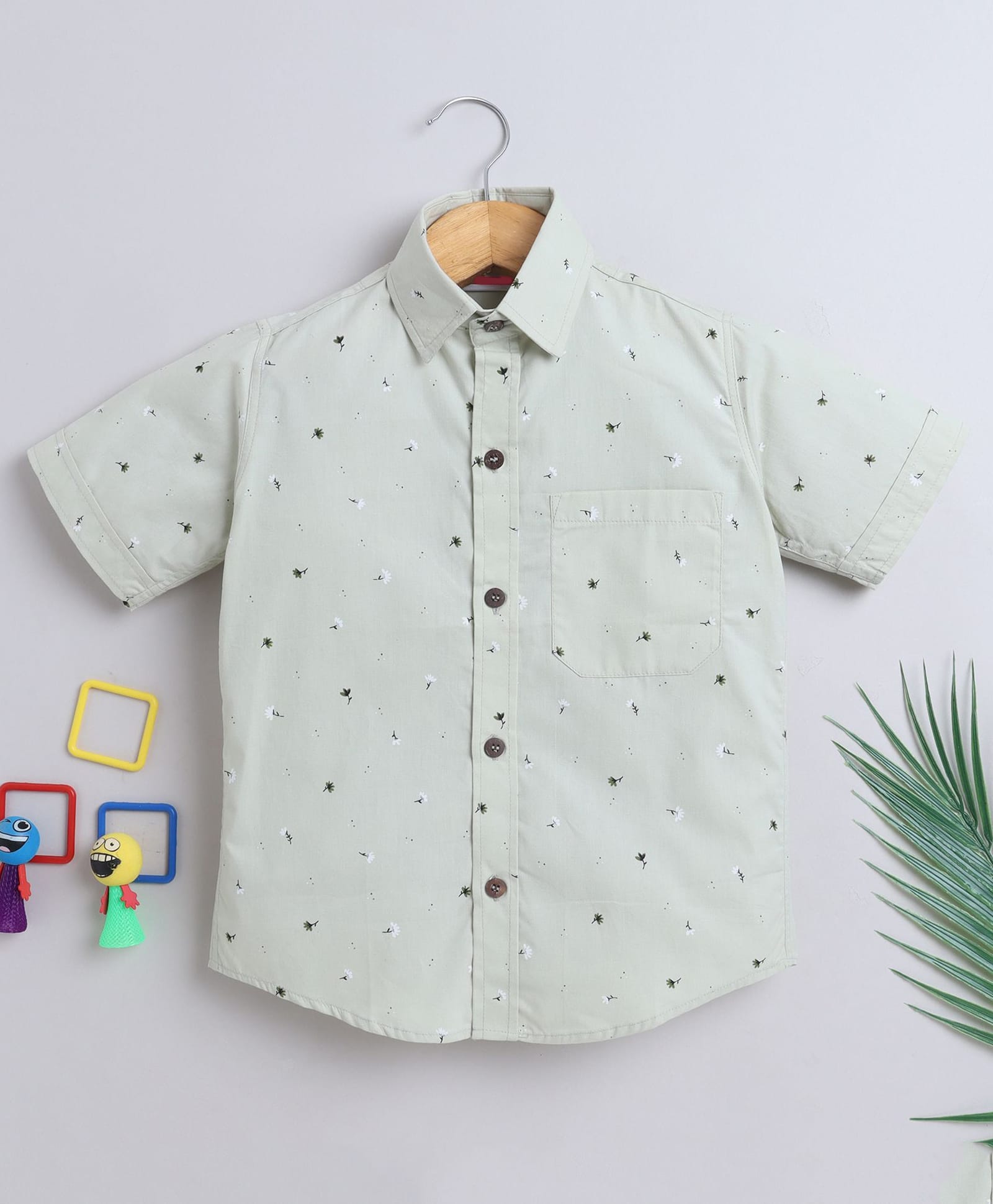 BAATCHEET Cotton Woven Half Sleeves Floral Printed Shirt - Green-picture-31