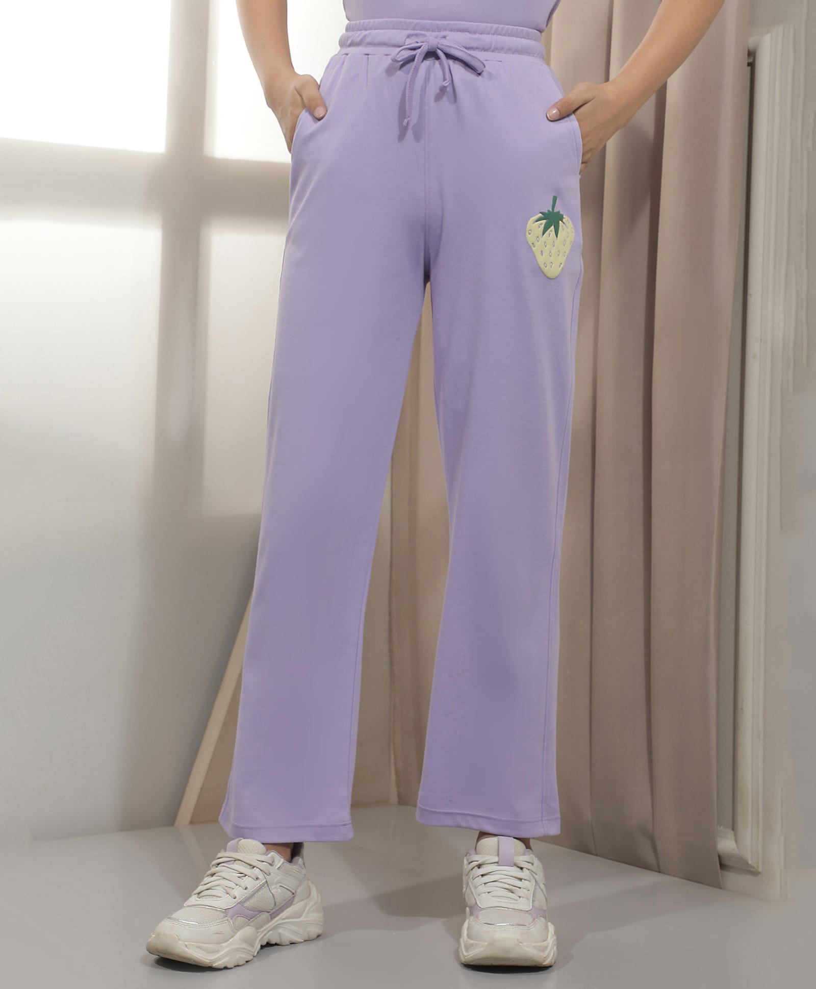 CRIMSOUNE CLUB Cotton Woven Strawberry Printed Pants - Purple-picture-25