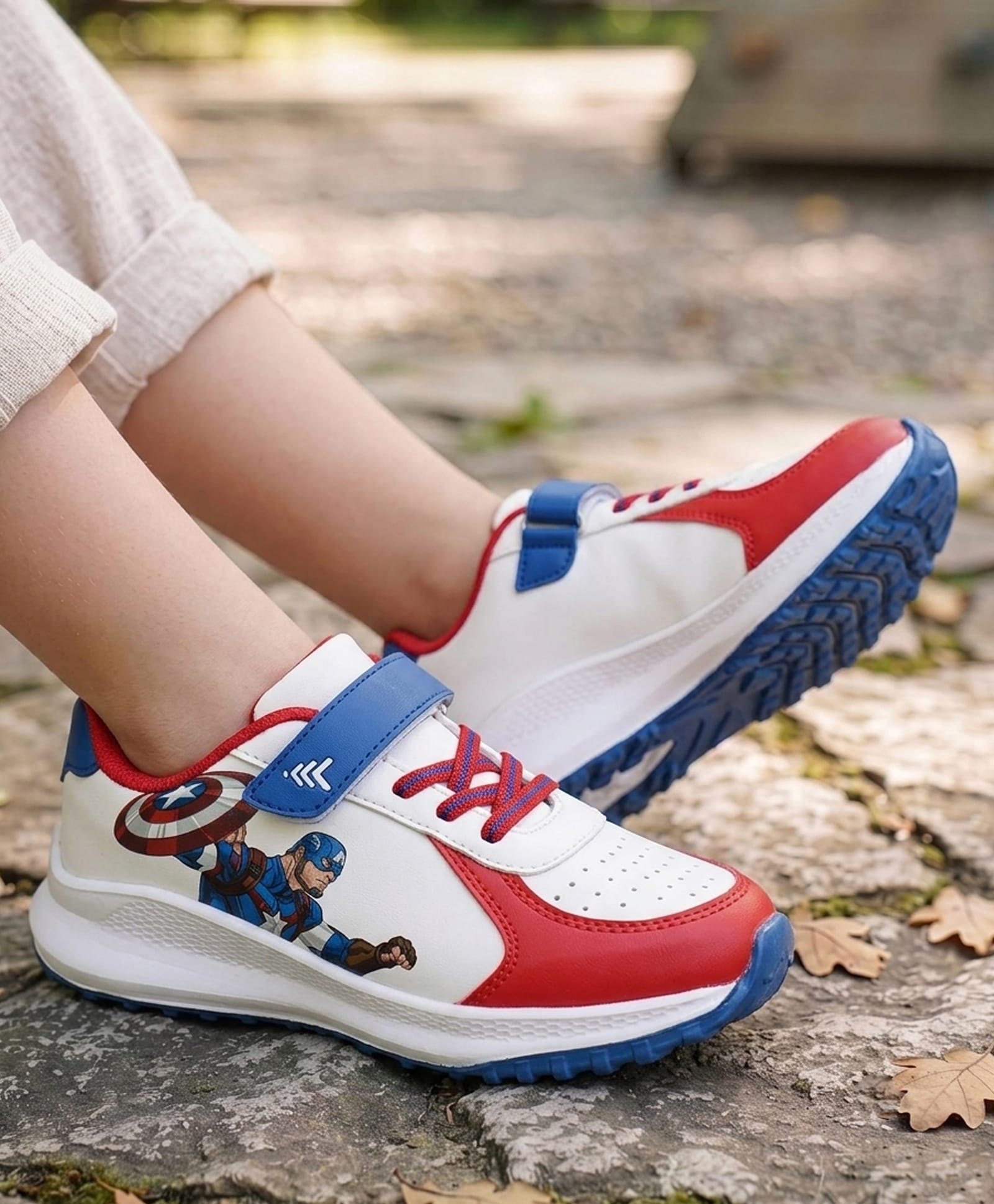 Pine Kids Marvel Velcro Closure Sneaker Shoes With Superman Graphic - White & Red-picture-10