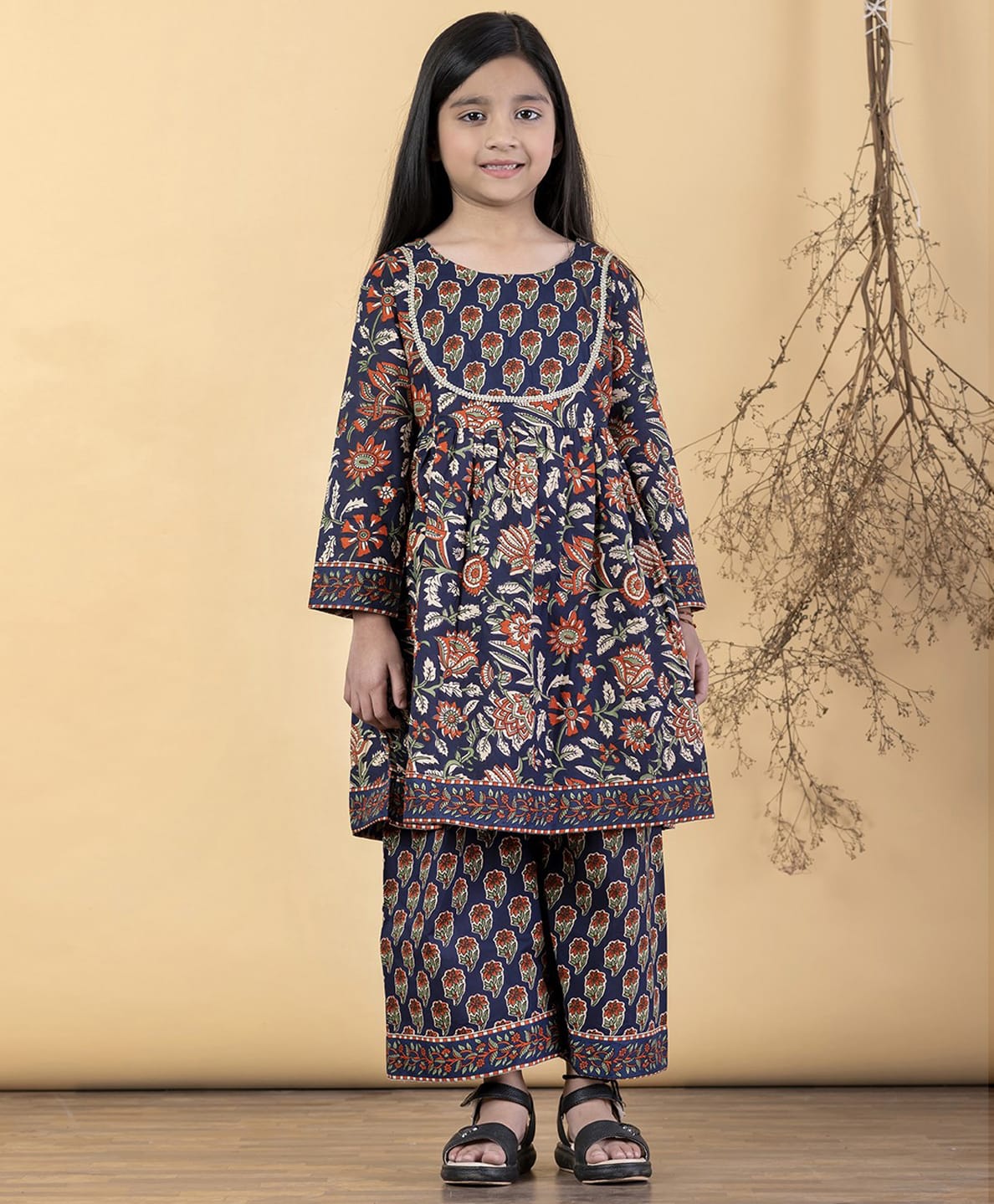READIPRINT Cotton Woven Full Sleeves Floral Printed Kurti & Palazzo Set - Blue-picture-26