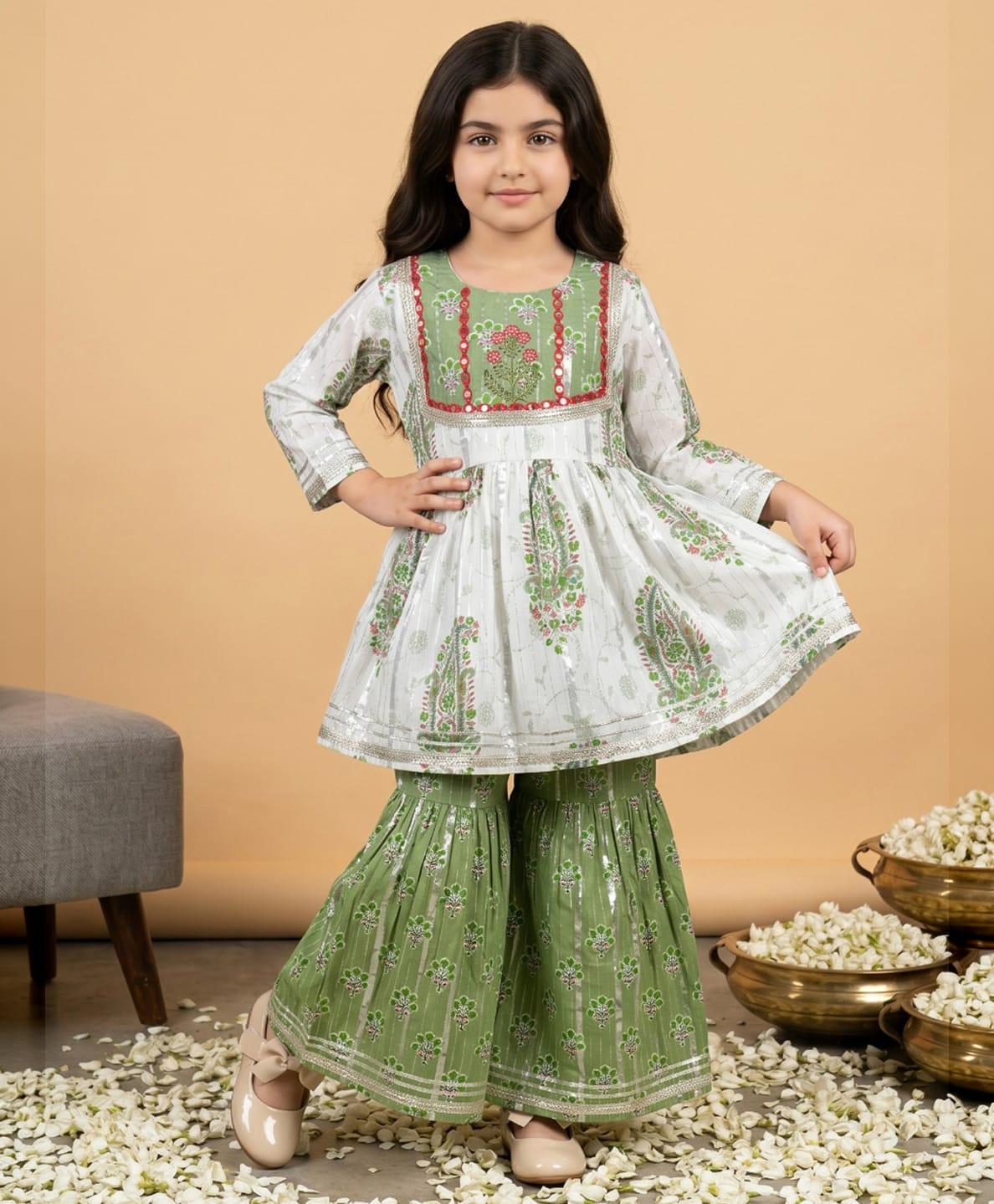 READIPRINT Pure Cotton Woven Full Sleeves Paisley & Floral Printed Kurti & Sharara Set - Green-image-45