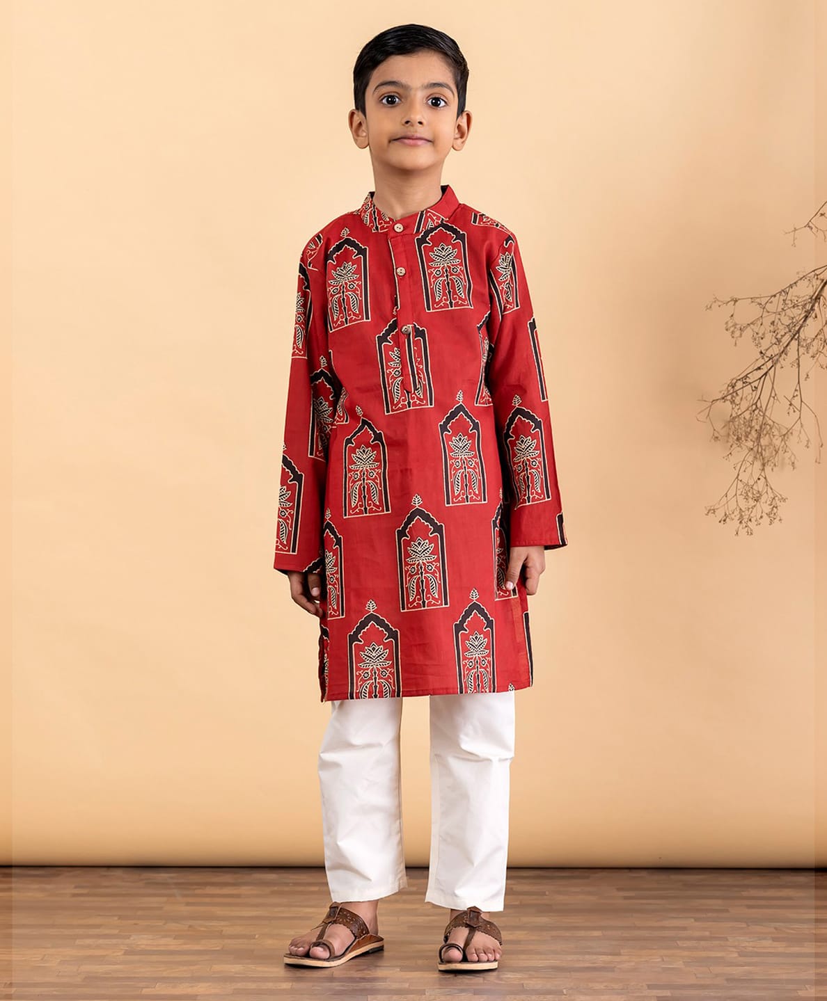 READIPRINT Cotton Woven Full Sleeves Floral Printed Kurta & Pyjama Set - Red-picture-6