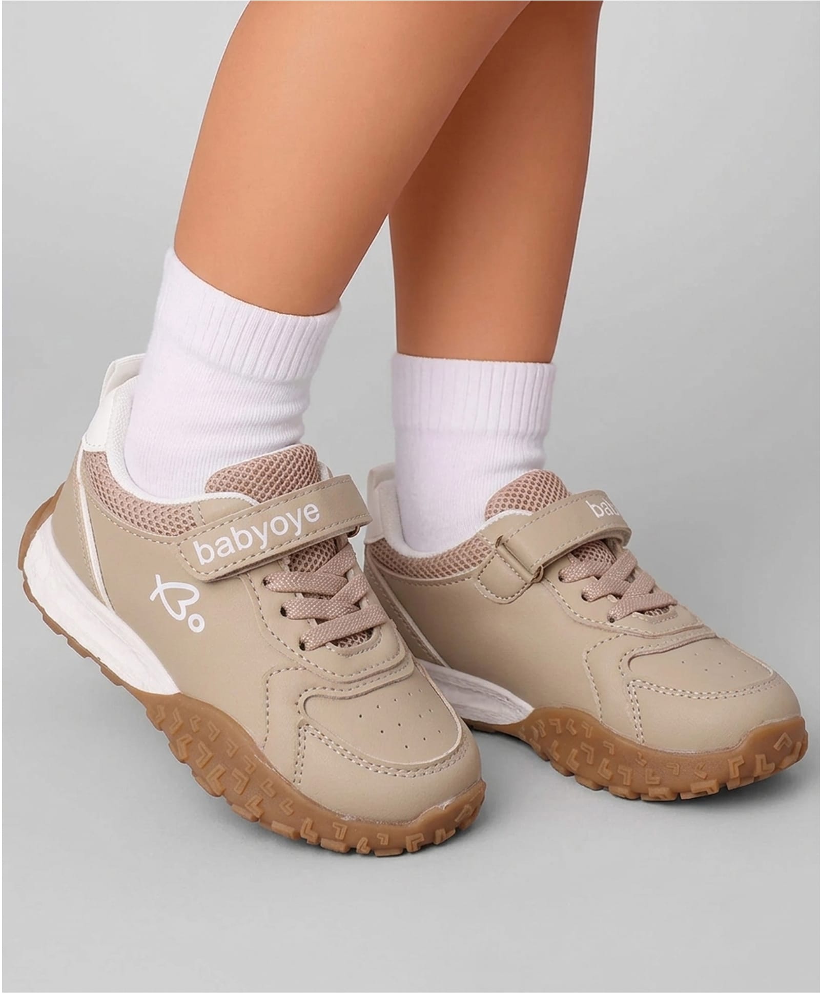 Babyoye Velcro Closure Sneaker Shoes With Heart Print - Beige-picture-4