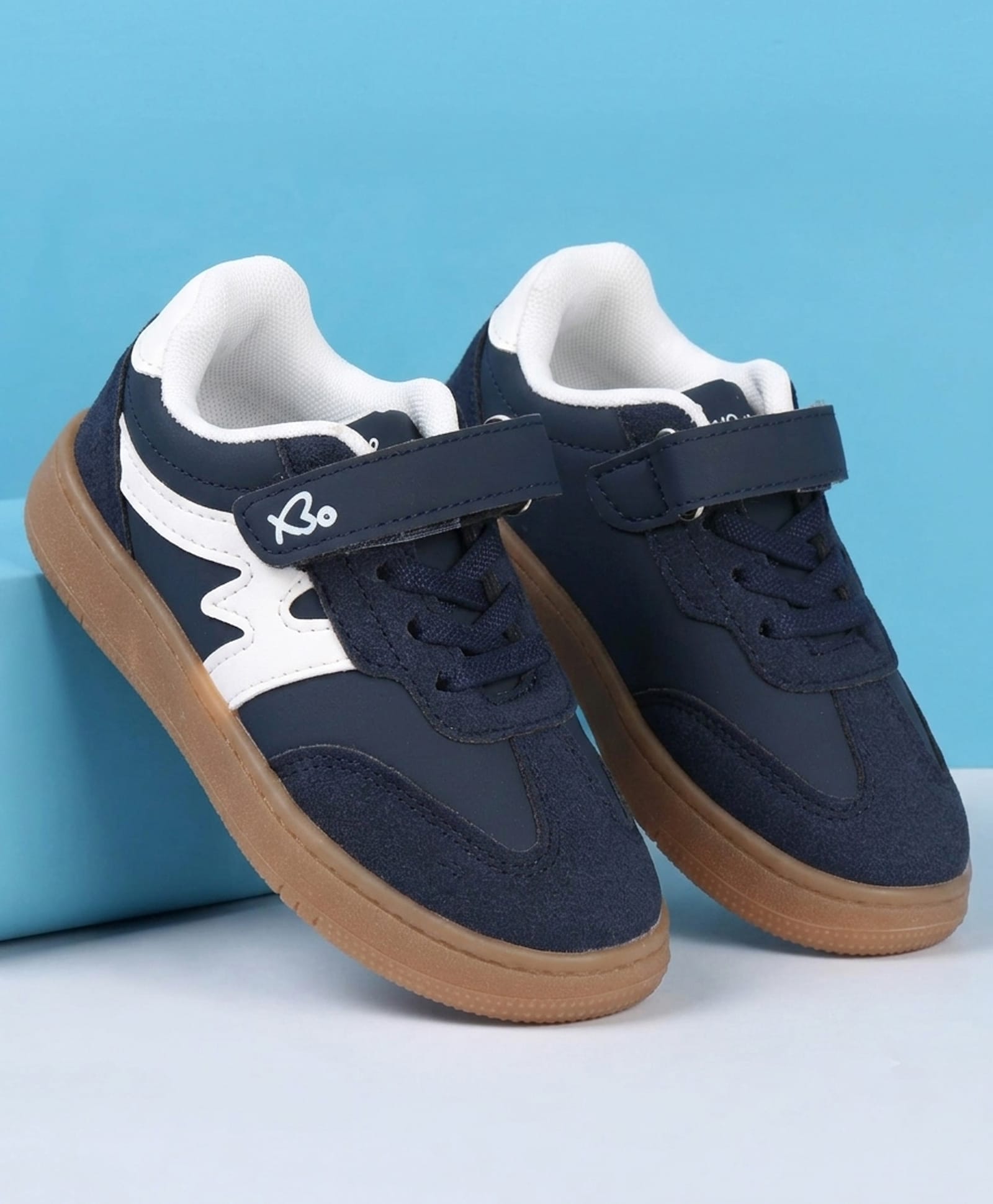 Babyoye Velcro Closure Casual Shoes With Heart Print - Blue-picture-46