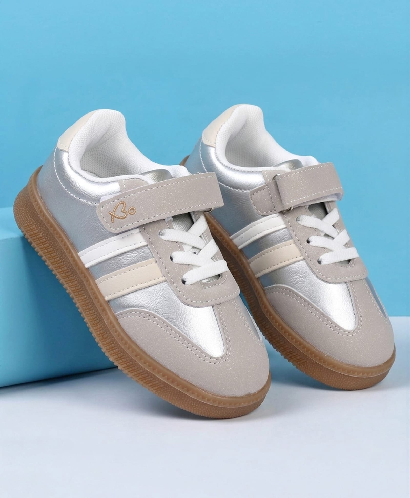 Babyoye Velcro Closure Casual Shoes With Heart Print - Beige & Grey-image-49