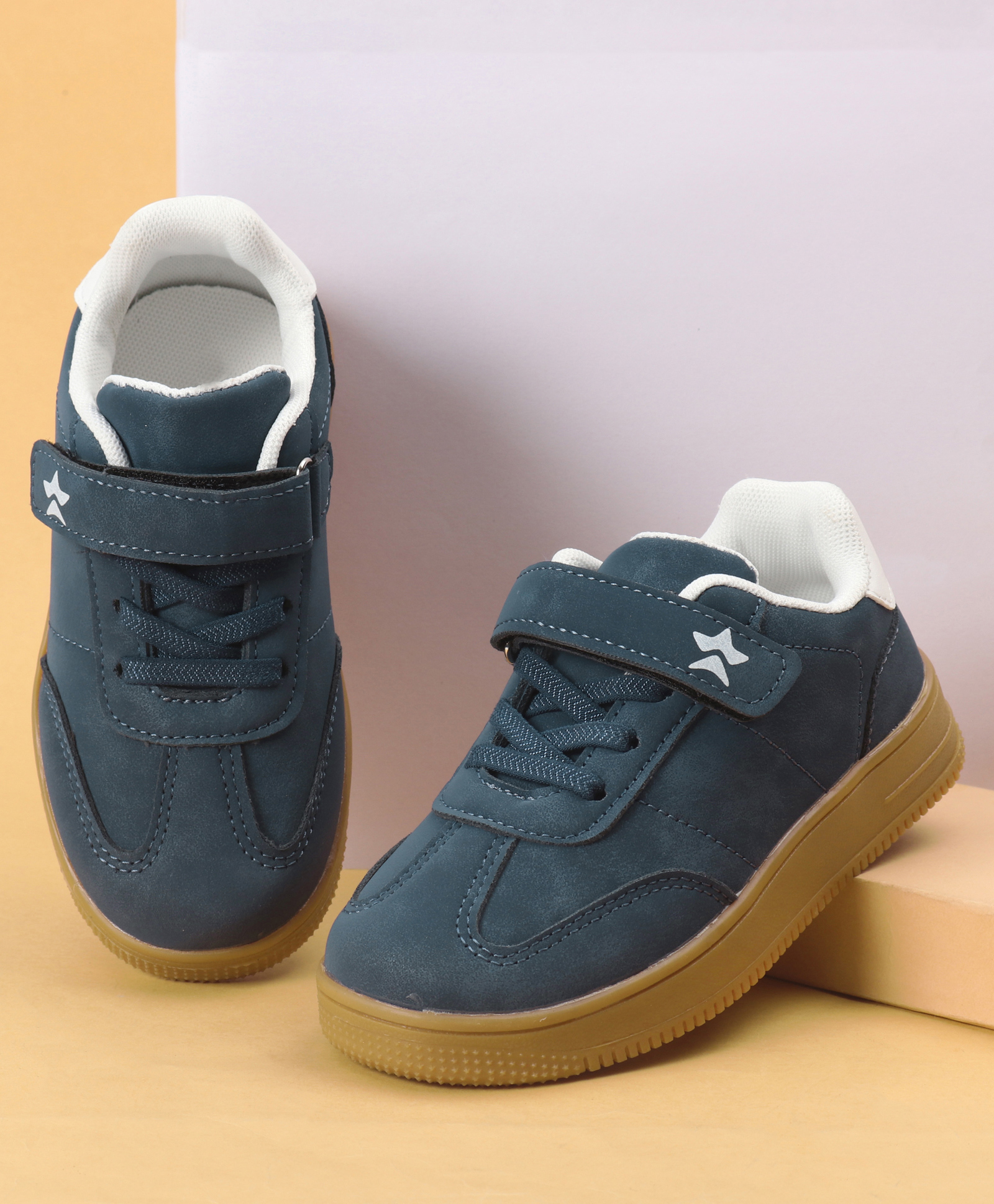 Cute Walk by Babyhug Velcro Closure Casual Shoes - Navy Blue-image-6
