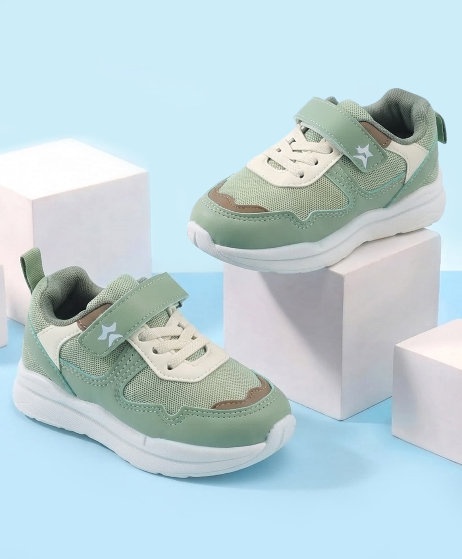 Cute Walk by Babyhug Velcro Closure Solid Sneaker - Olive-picture-11