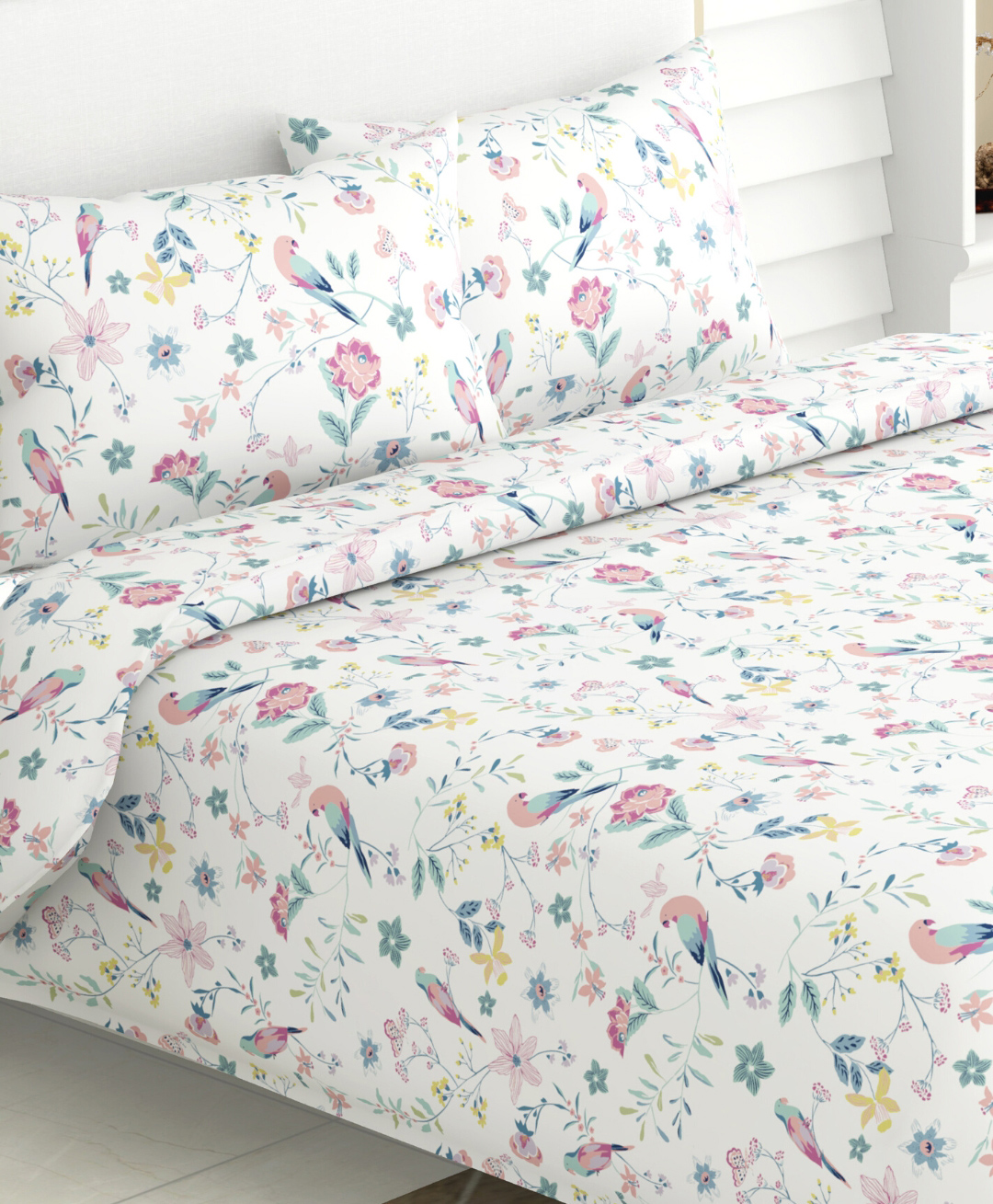 Haus & Kinder Exotic Wings 186 TC 100 % Cotton Printed King Bedsheet - Pink White & Yellow-picture-30