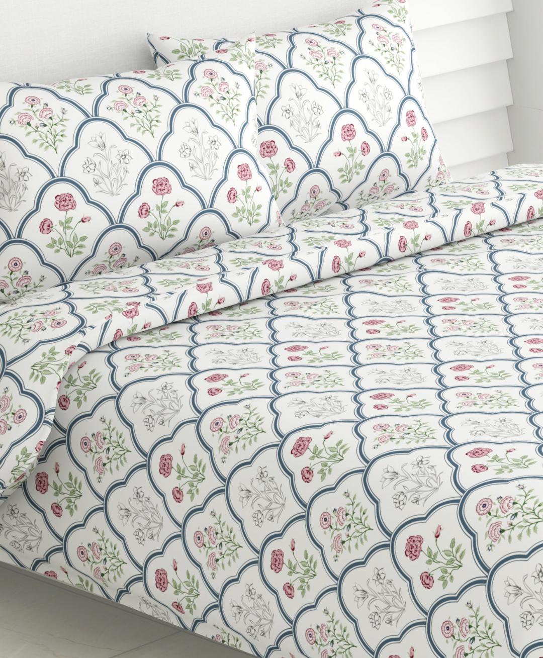 Haus & Kinder - Classic Trellis 186 TC 100 % Cotton Printed Bedsheet - (King, White/ Blue/ Red)-picture-31