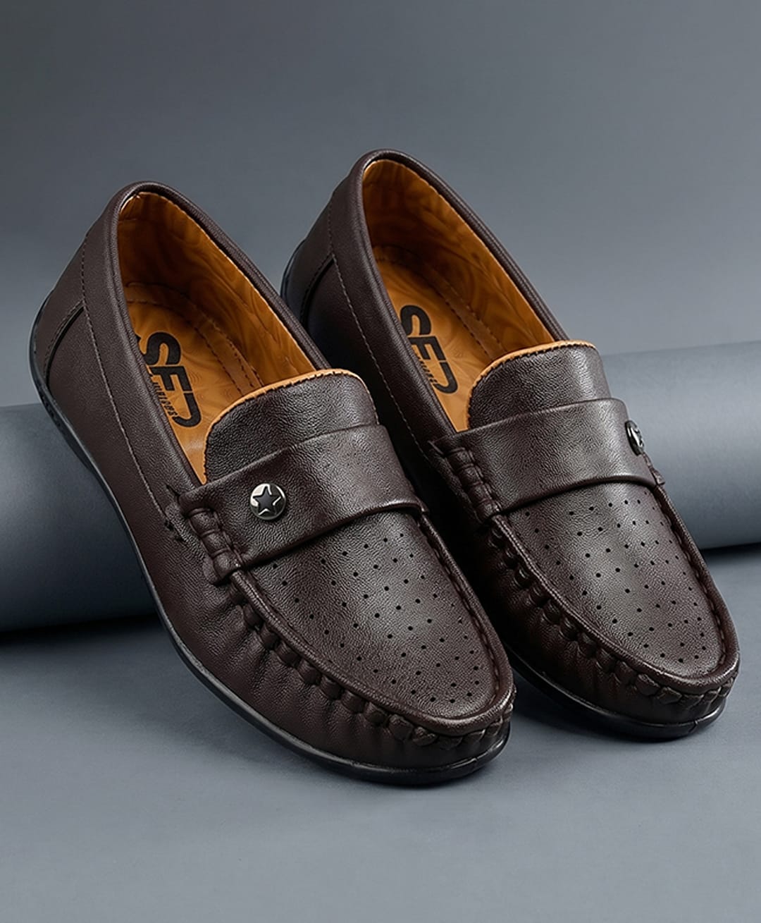 SHOES FOR JUNIORS Star Applique Detailed Formal Slip On Loafers - Brown-image-41