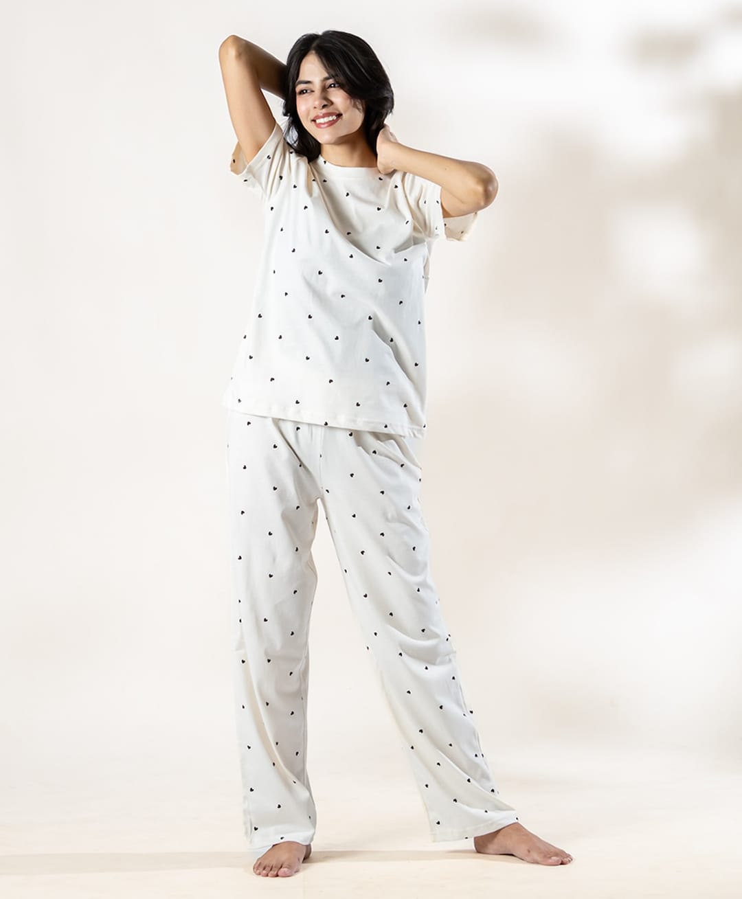 Piu Knitted Knit Half Sleeves Heart Printed Coordinating Tee & Pajama Night Suit - White-picture-0