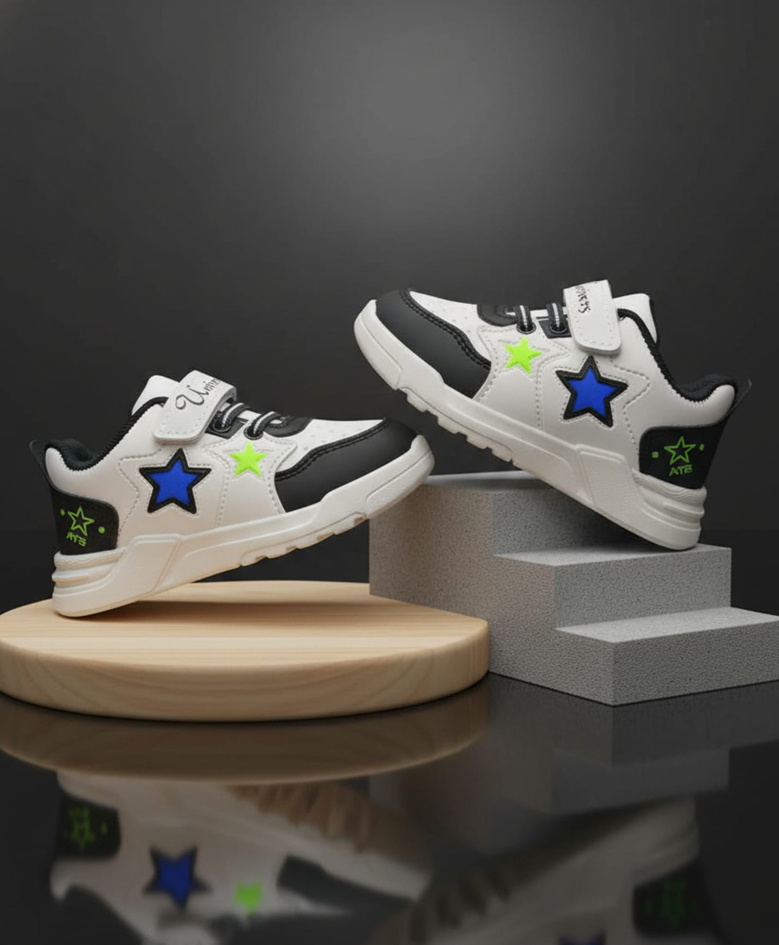HAPPY FEET Colour Blocked & Star Cut Out Detailed Velcro Closure Shoes - White-image-8