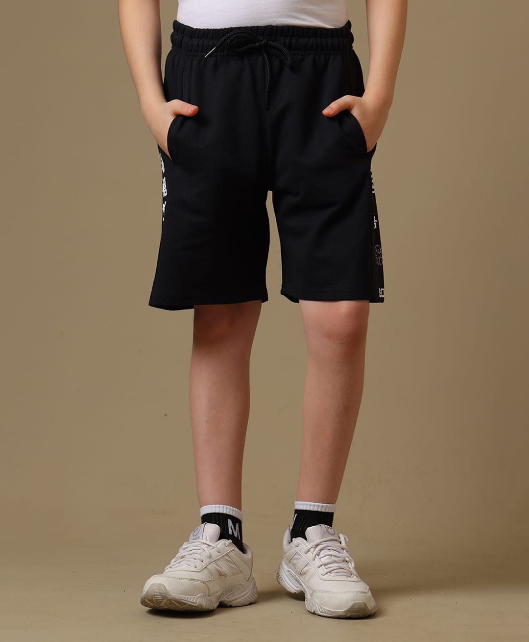 Kidsville Knit Dragon Ball Z Featuring Goku Printed Shorts - Black-picture-28