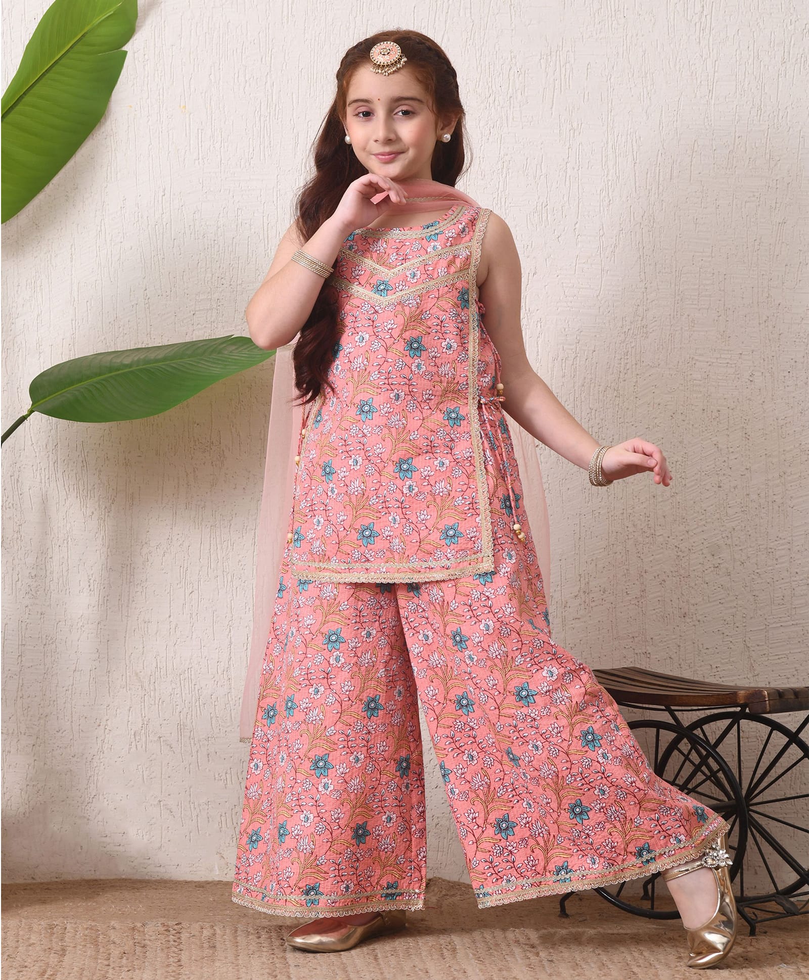 INDI-LOOM COUTURE Cotton Woven Sleeveless Gota Lace Embellished & Floral Printed Coordinating Kurti Palazzo Set With Dupatta - Pink-image-39