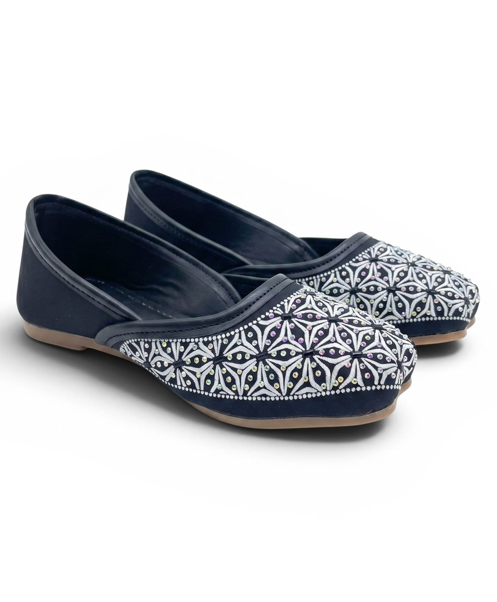 Lil Lollipop Stones Embellished Floral Designed Slip On Mojaris - Black-picture-17