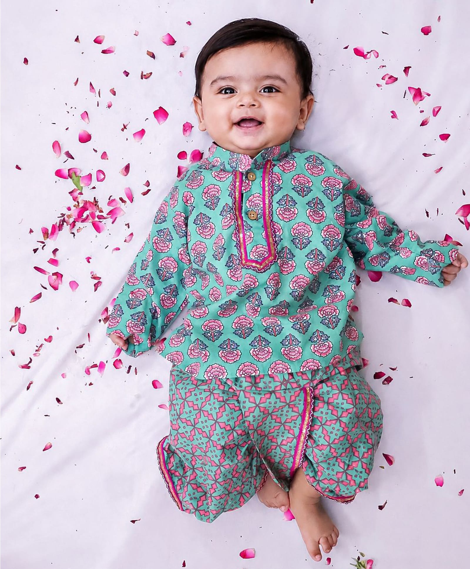 BownBee Cotton Woven Full Sleeves Floral Printed Kurta & Dhoti Set - Green-picture-15