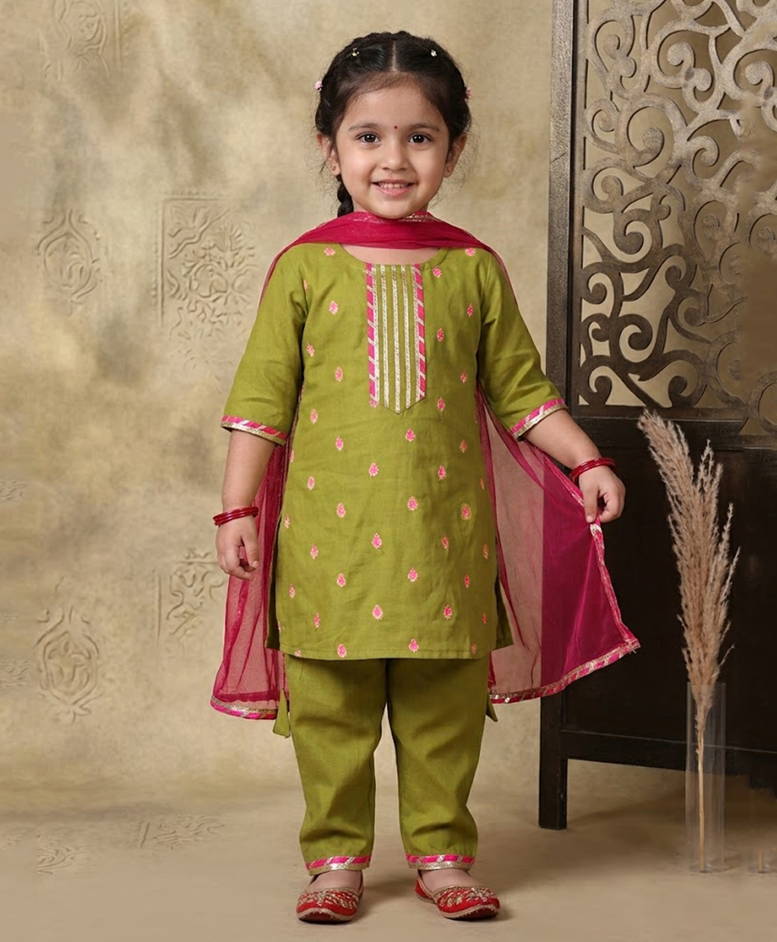 kinder kids cotton woven three fourth sleeves floral embroidered lace embellished kurti & pants with dupatta set - green