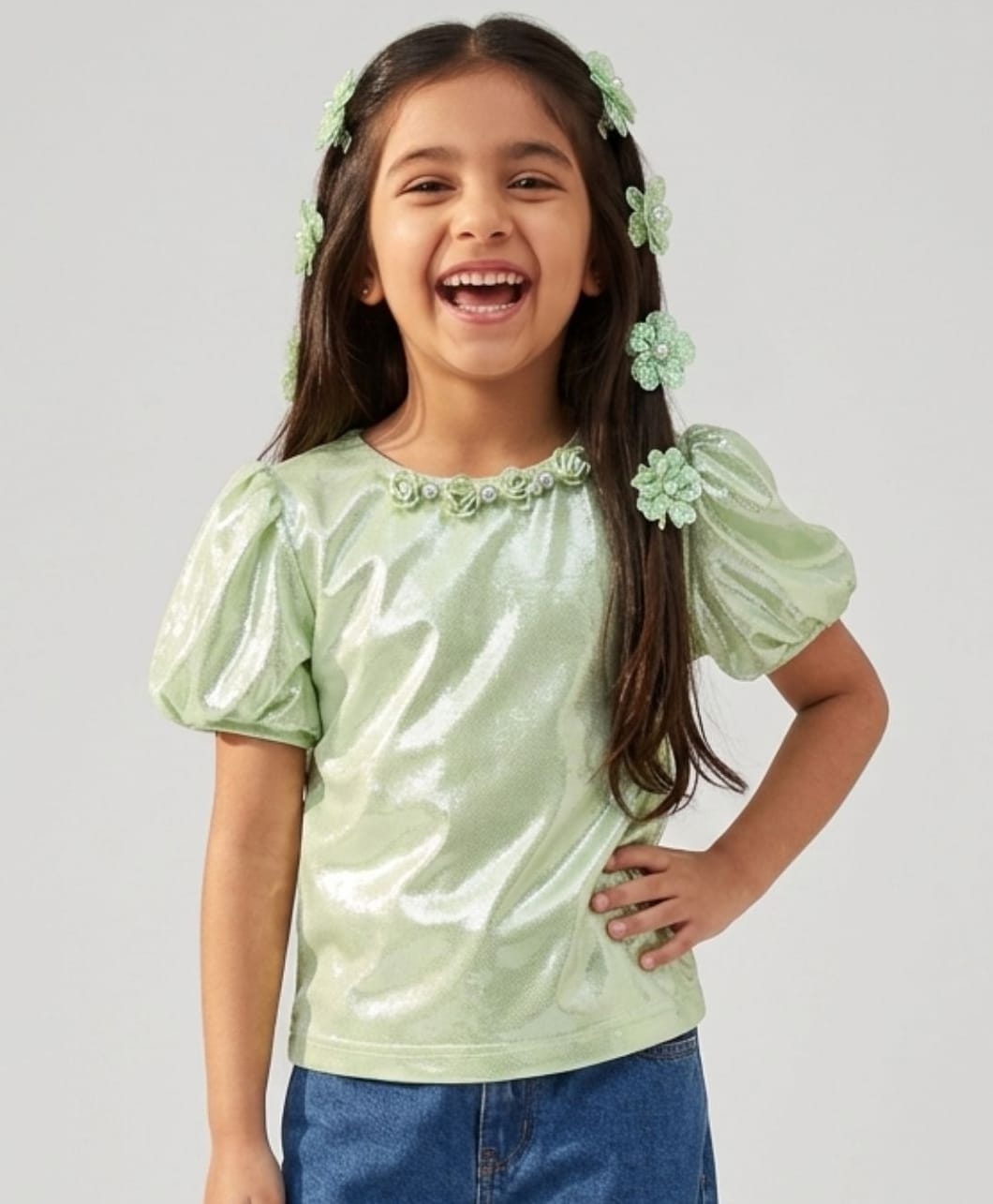 Tiny Girl Knit Half Puffed Sleeves Floral Applique Detailed Top - Light Green-picture-17