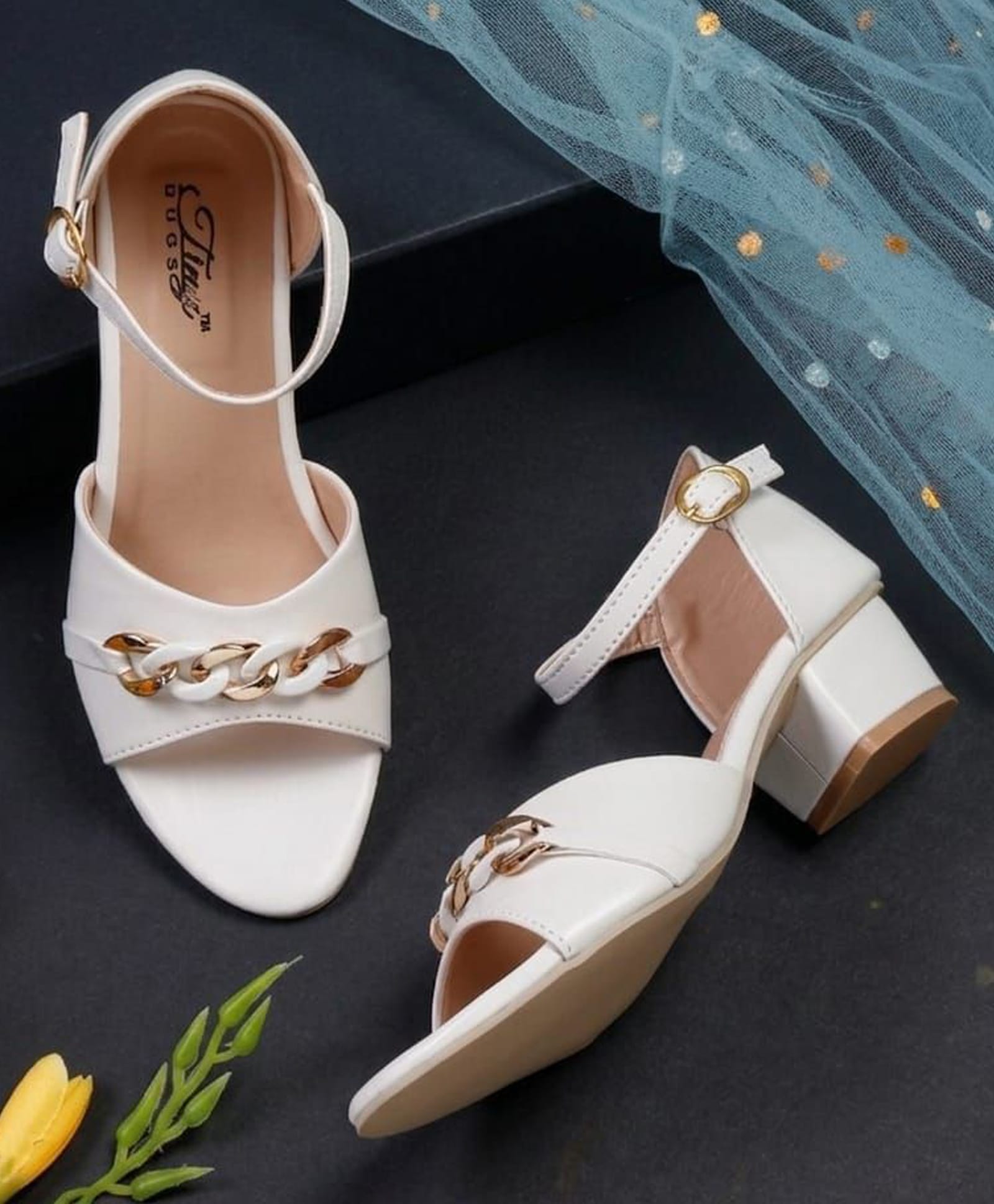 Tiny Bugs Metal Applique Detailed Buckle Closure Heel Sandals - White-picture-26