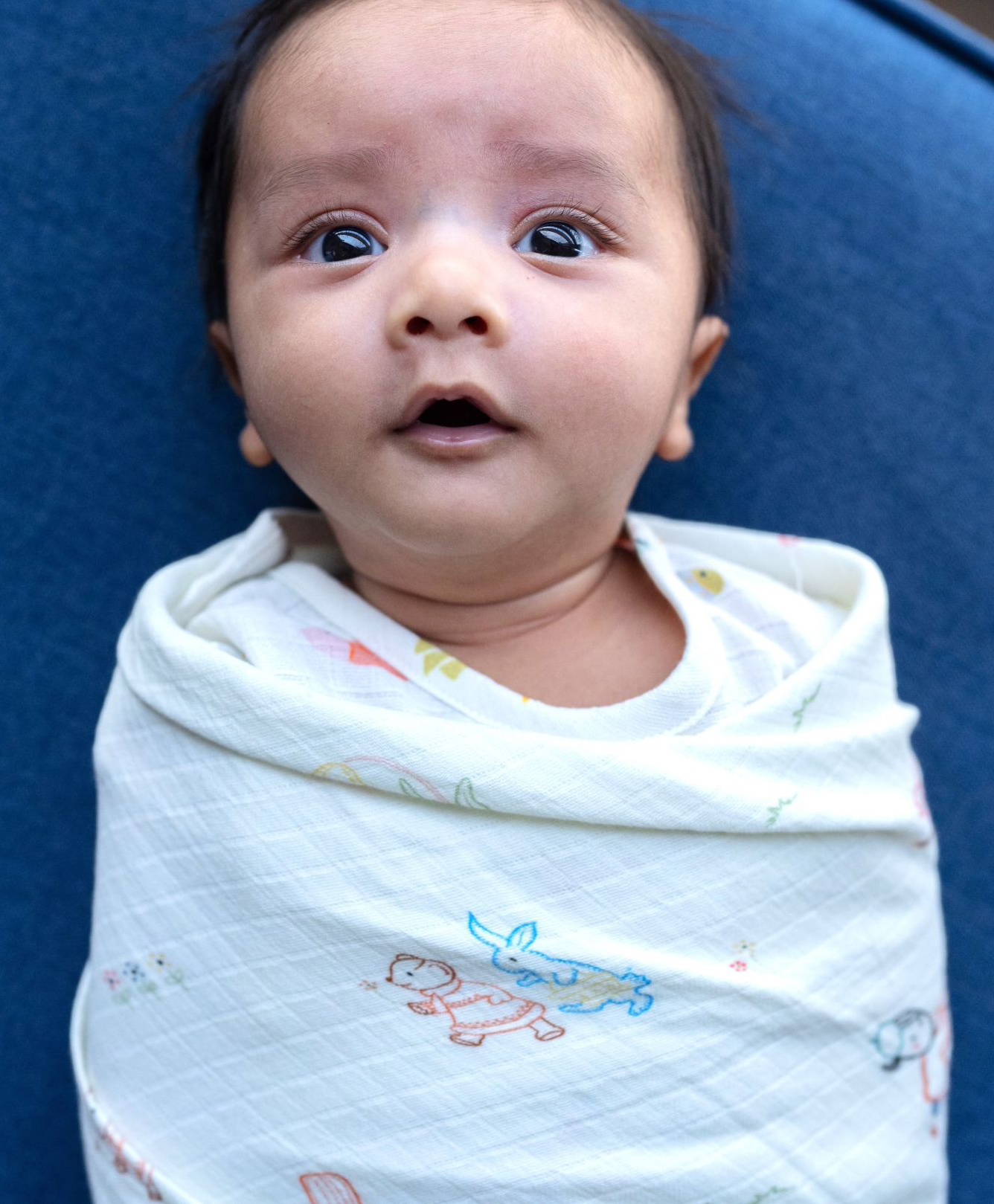 DULAAR Organic Muslin Swaddle for Newborns-picture-4