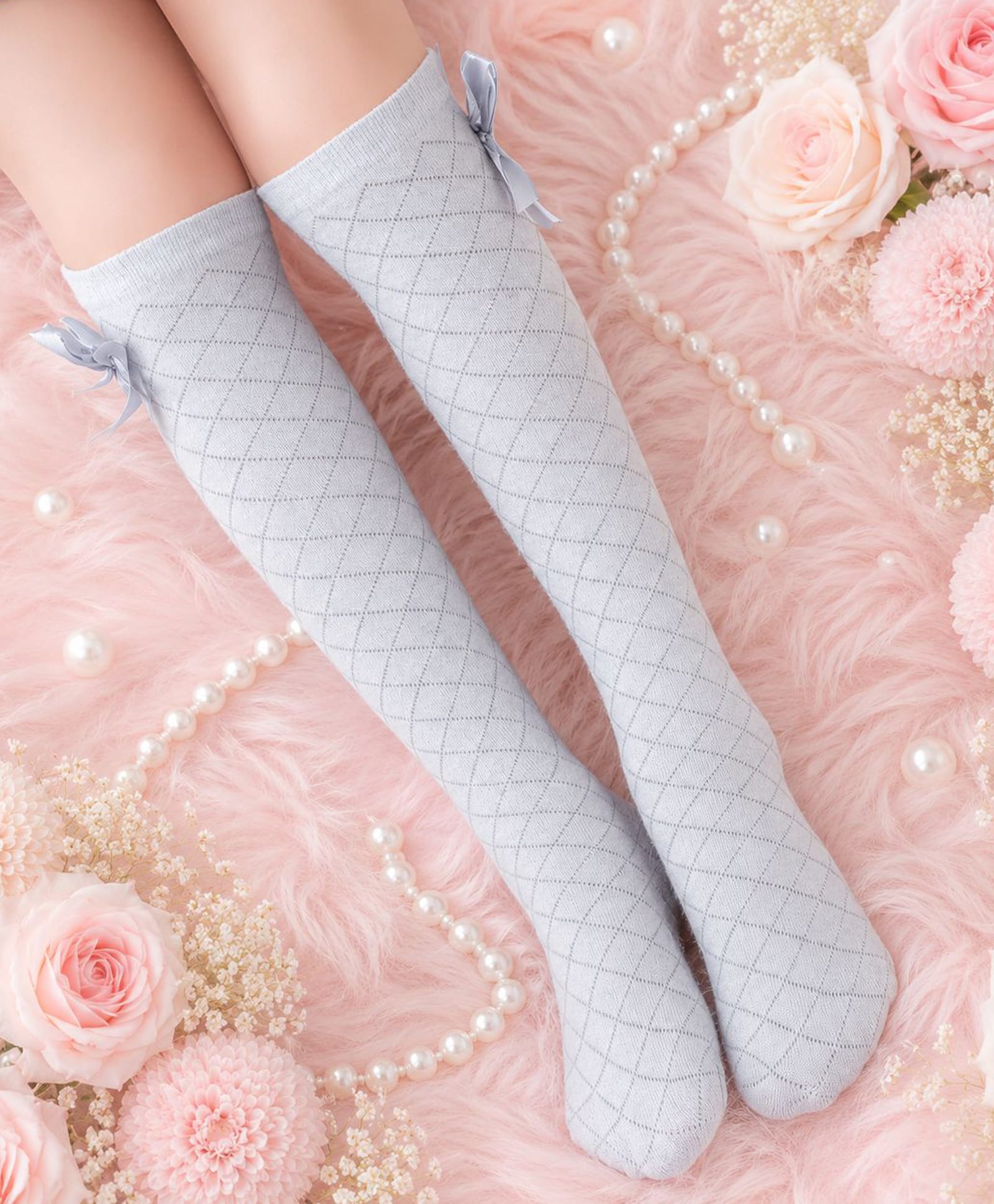 Flaunt Chic Cotton Blend Knit Bow Applique Detailed Socks - Grey-image-17