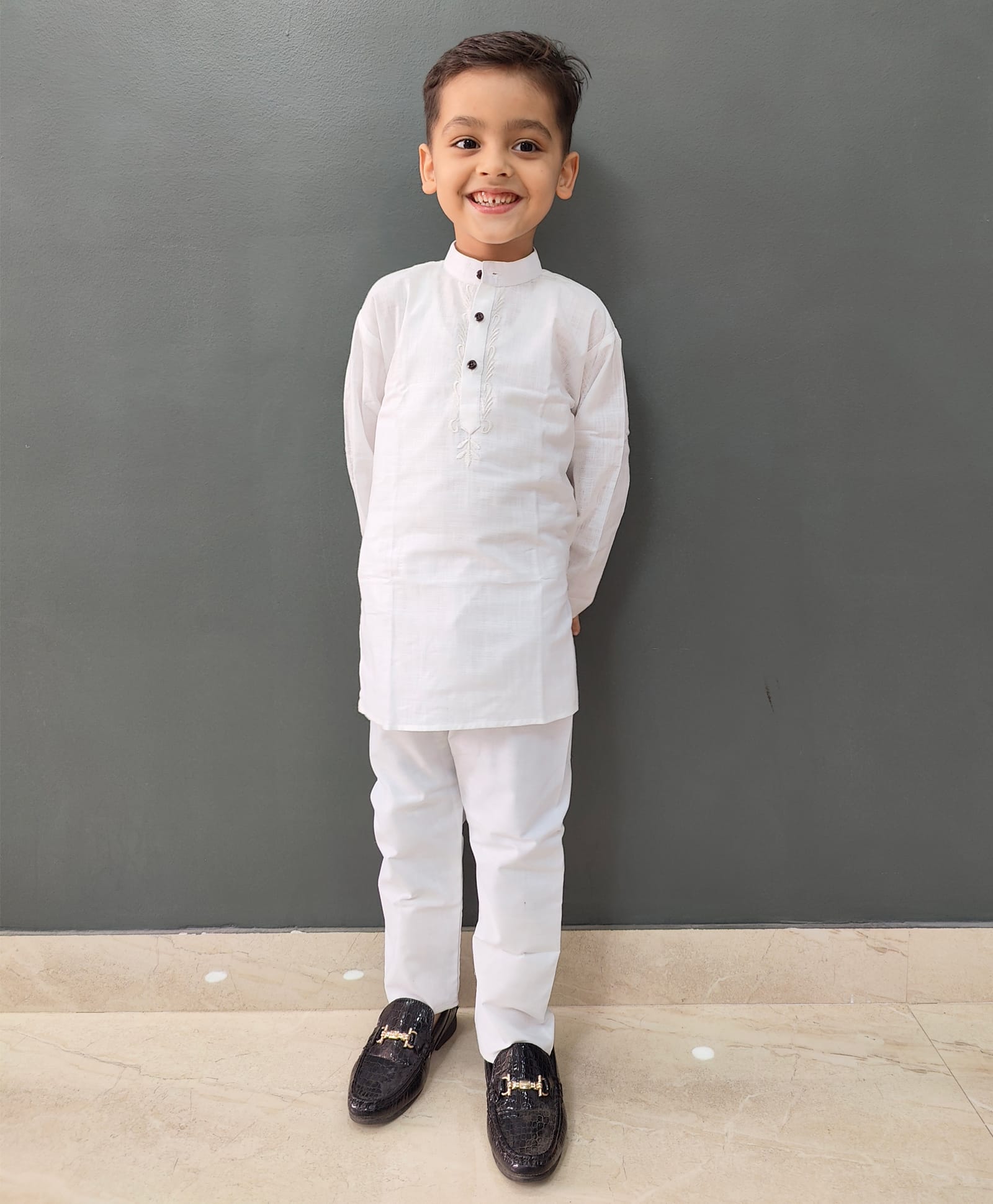 MIMISKU Cotton Blend Full Sleeves Solid Kurta Pyjama Set - White-picture-28