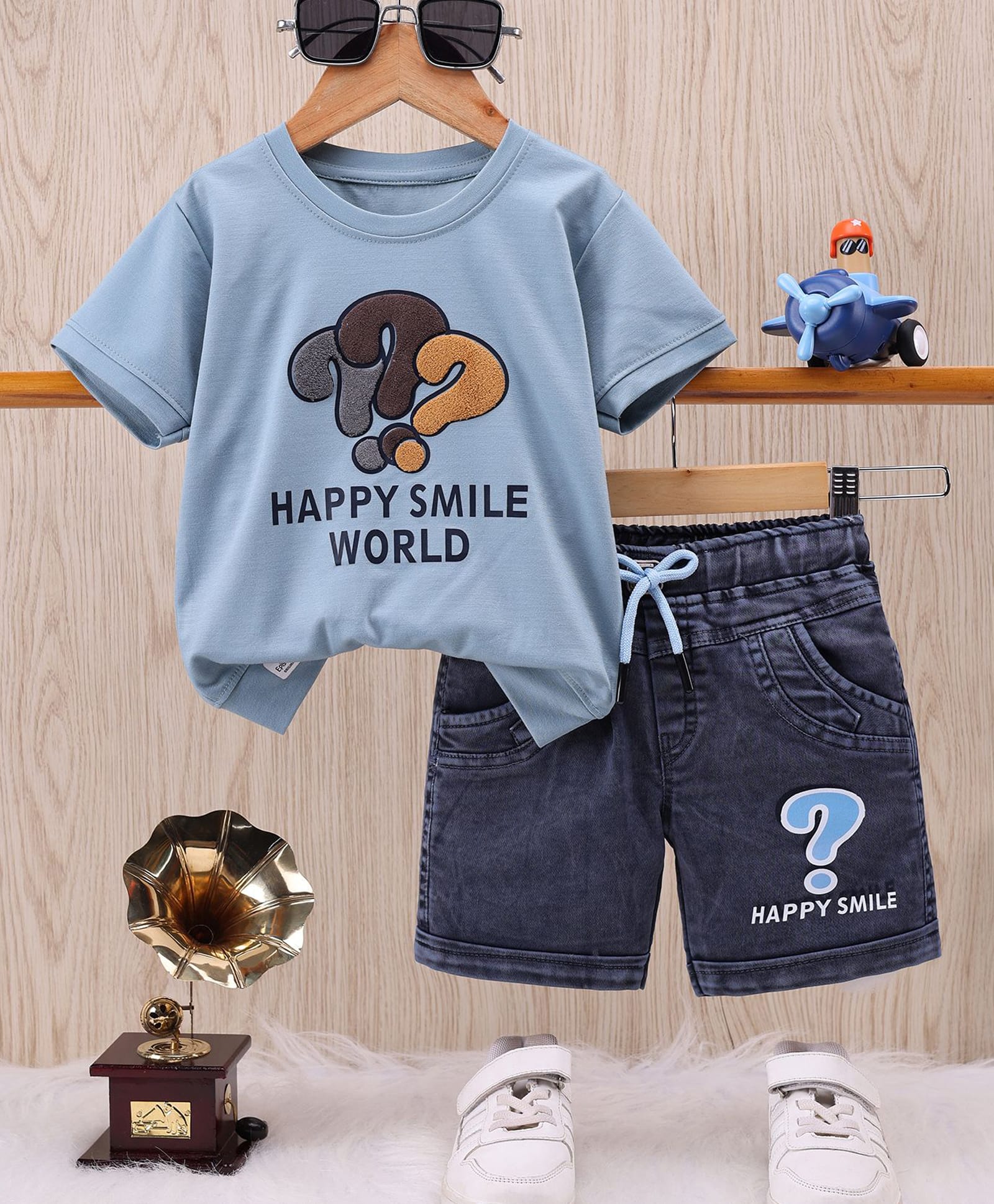 TOONYPORT Cotton Blend Knit Half Sleeves Question Mark Design Plush Detailed Tee & Shorts Set - Blue-picture-27