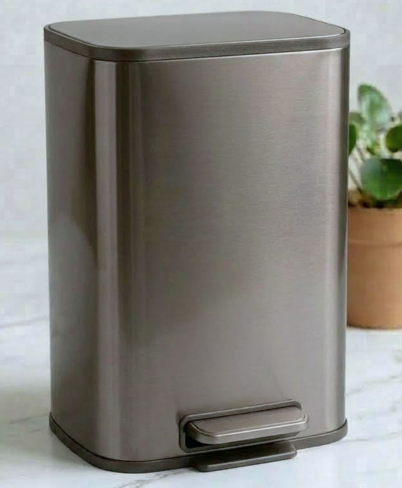Pano Viora Premium Metal Trash Bin for Home, Office, Kitchen & Bathroom - Grey 20 Ltr-image-22