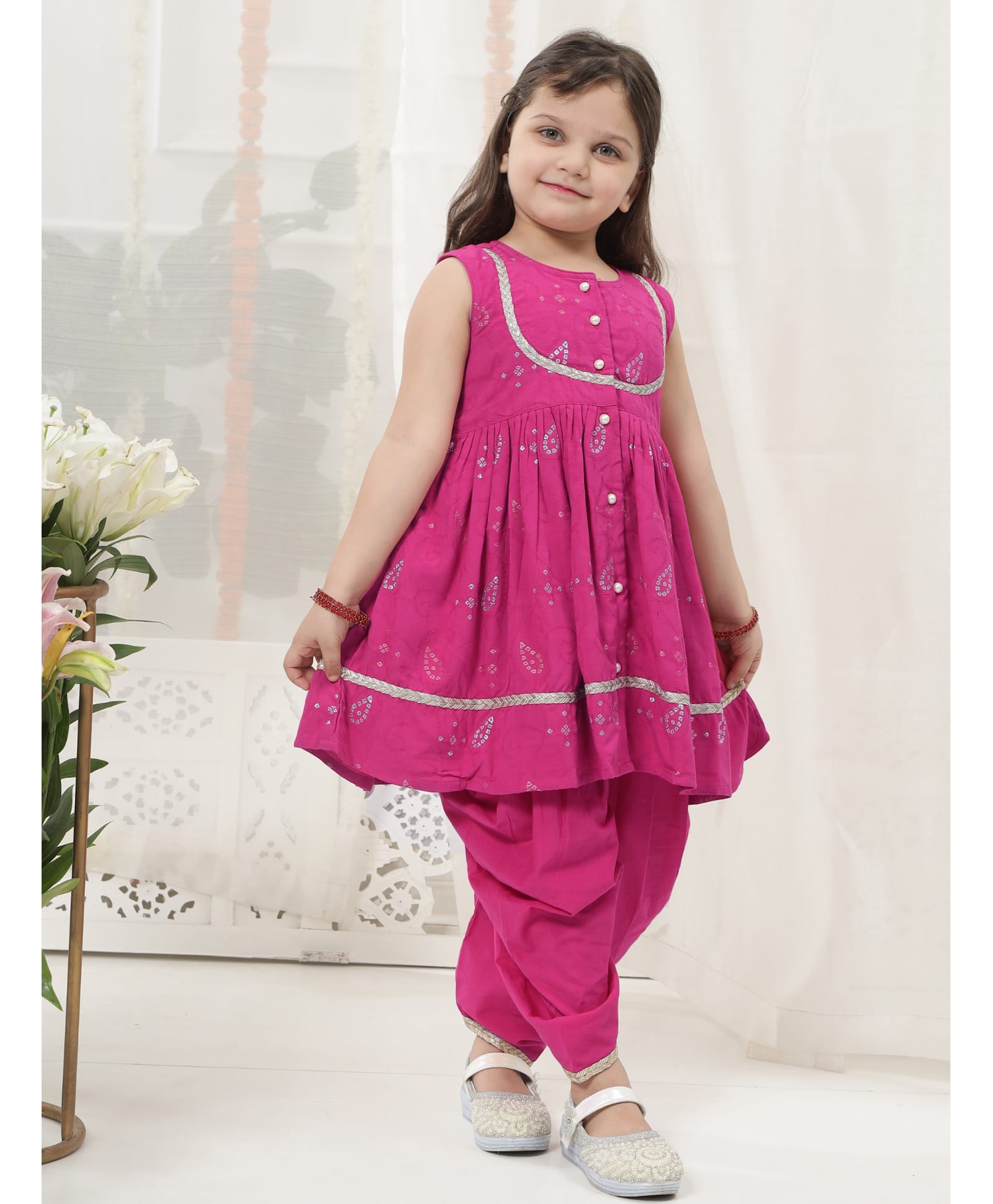 Little Bansi Pure Cotton Woven Sleeveless Leaves Embroidered Kurti & Salwar Set - Hot Pink-image-15