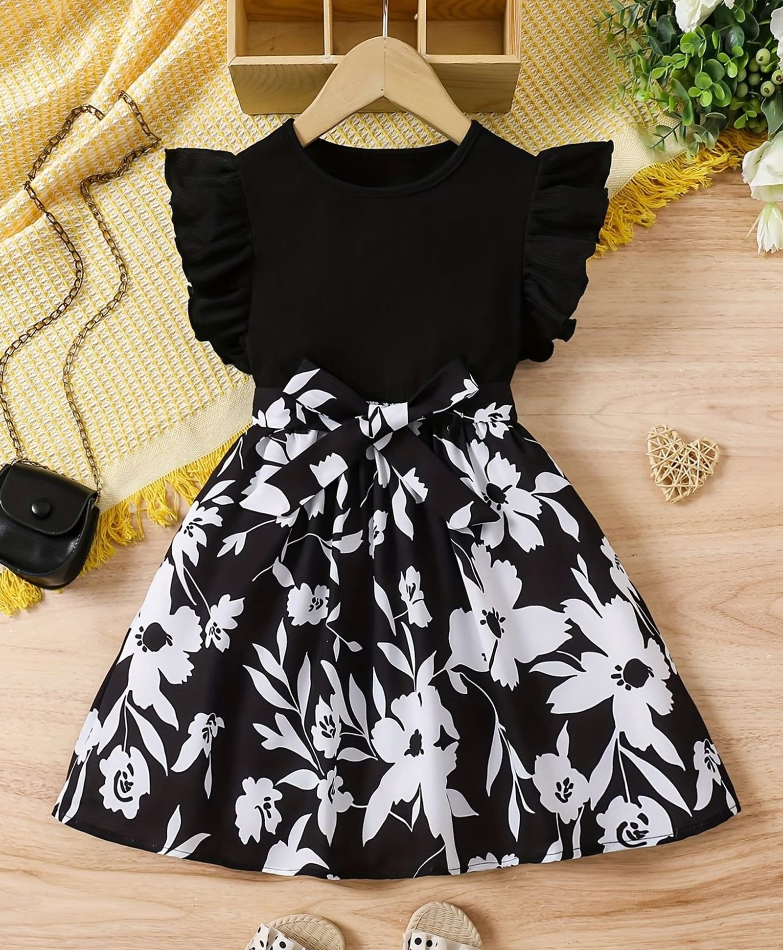 The Kids Club Cotton Knit Frill Sleeves Floral Printed Bow Applique Detailed Dress - Black-picture-15