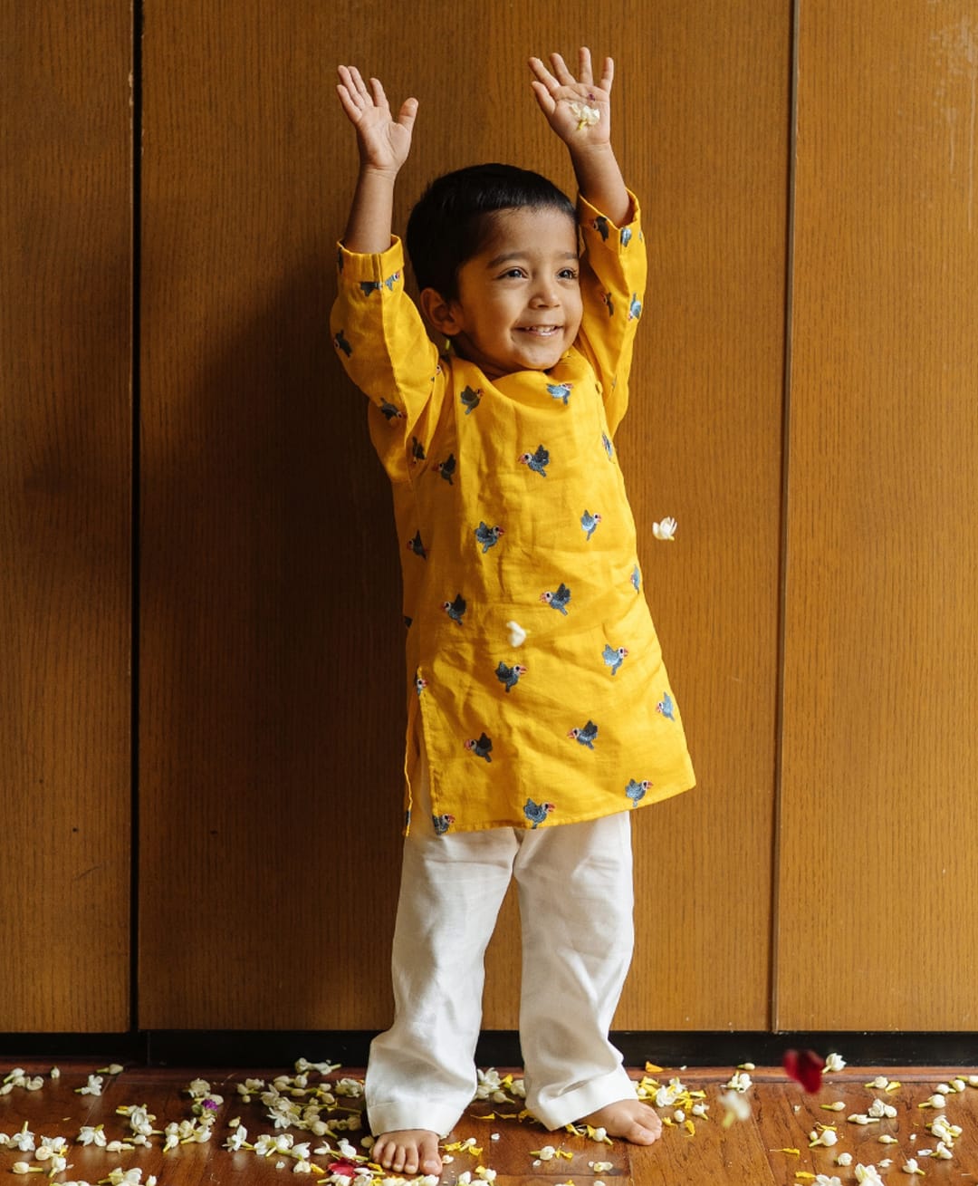DULAAR Chanderi Woven Full Sleeves Birds Embroidered Kurta & Pyjama Set - Yellow-image-29