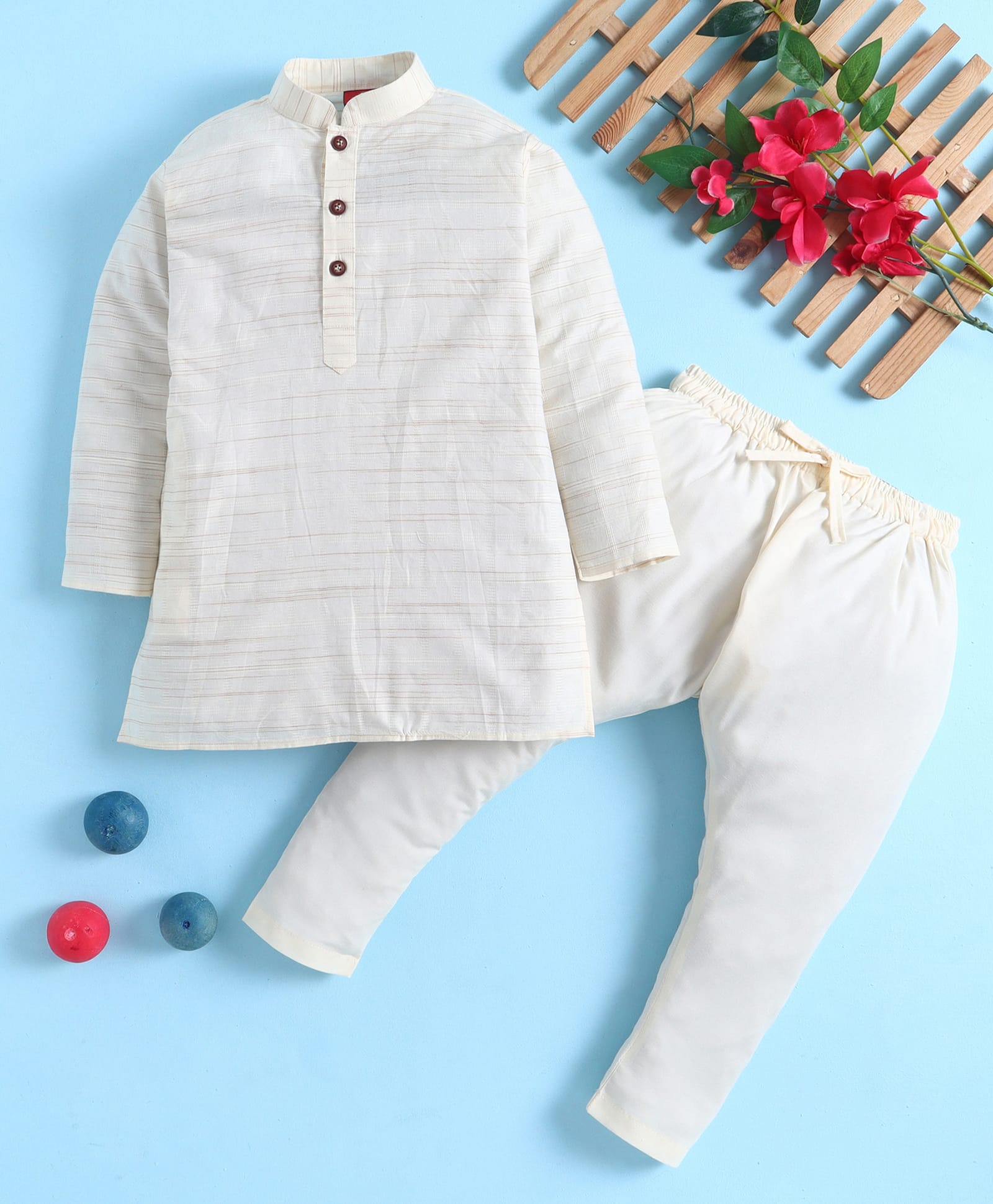 Jeet Ethnics Cotton Blend Knit Full Sleeves Textured Kurta & Pyjama Set - Off White-picture-5