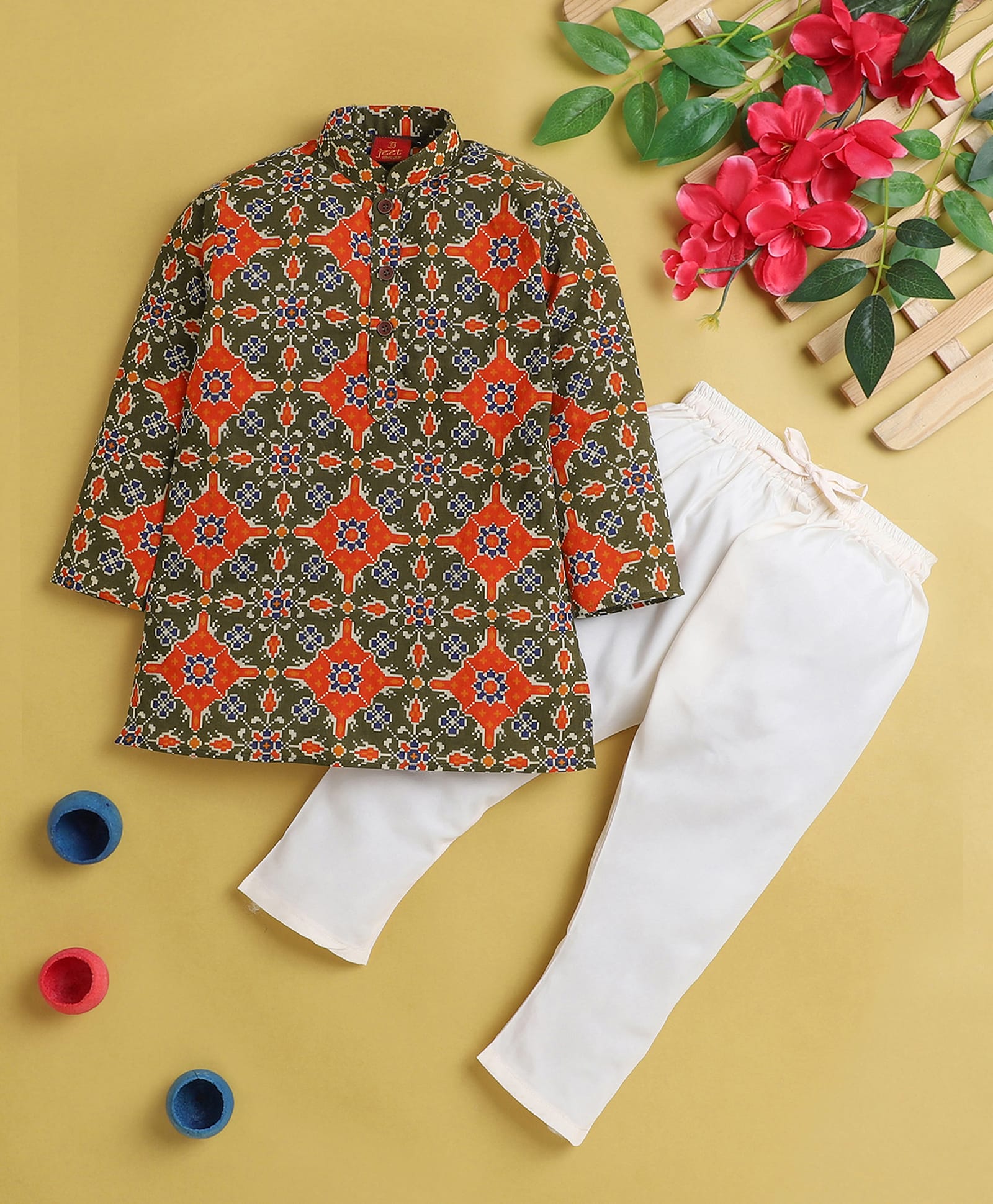 Jeet Ethnics Cotton Blend Knit Full Sleeves Patola Printed Kurta & Pyjama Set - Green-picture-49