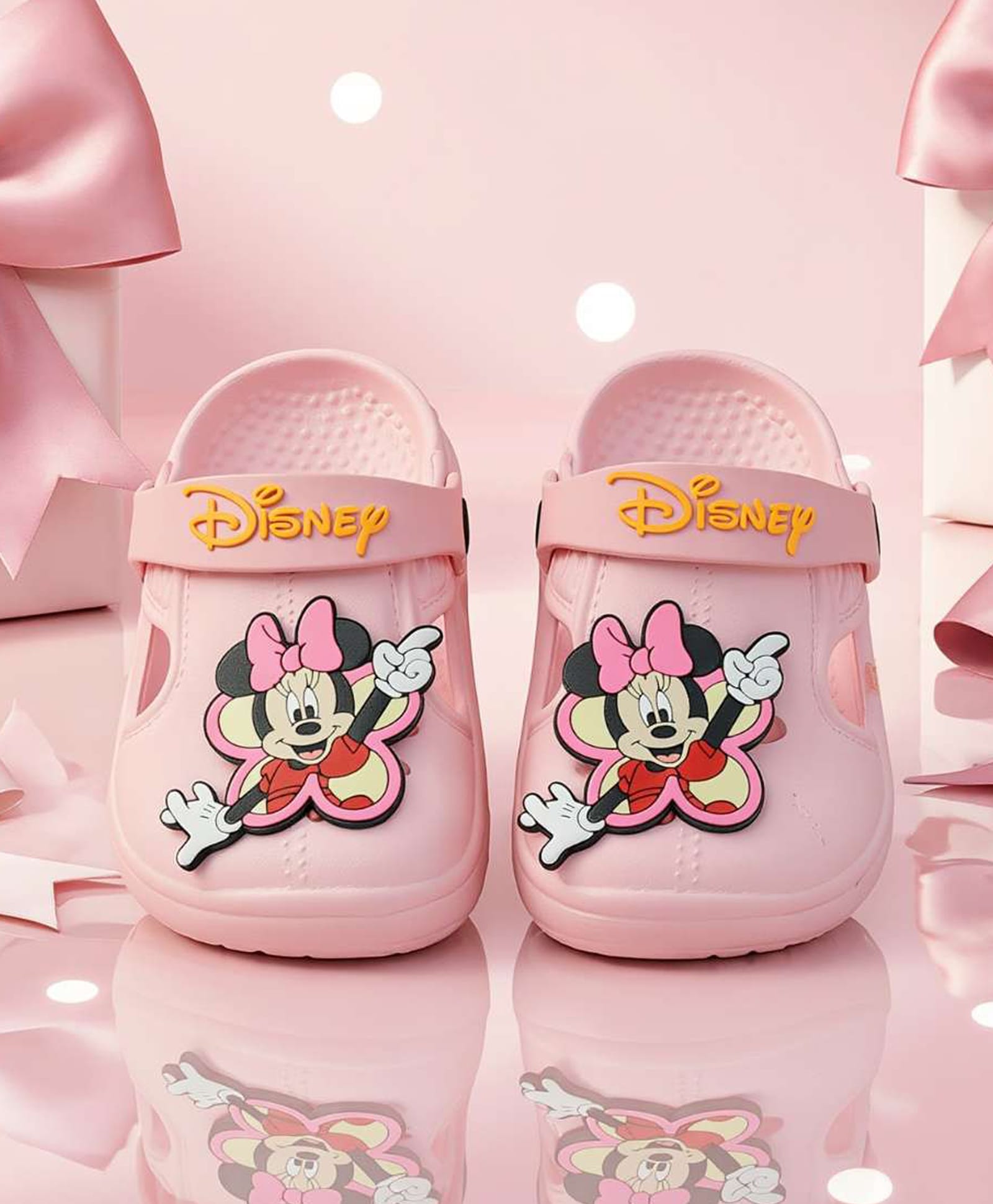 Yellow Bee Disney Mickey Mouse & Friends Featuring Minnie Mouse Applique Detailed Slingback Clogs - Pink-picture-29