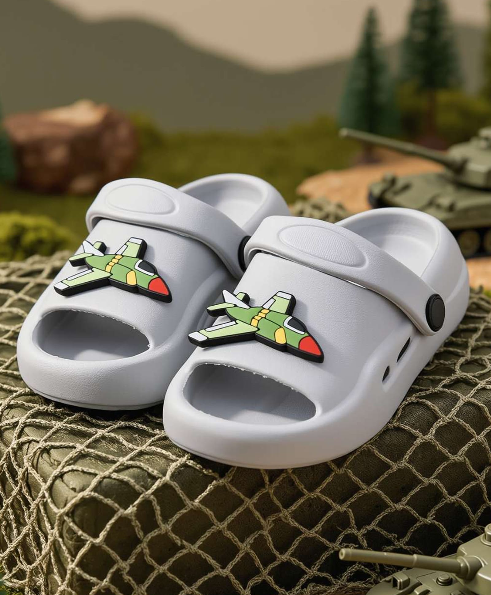 Yellow Bee Airplane Applique Detailed Slingback Sandals - Grey-picture-44