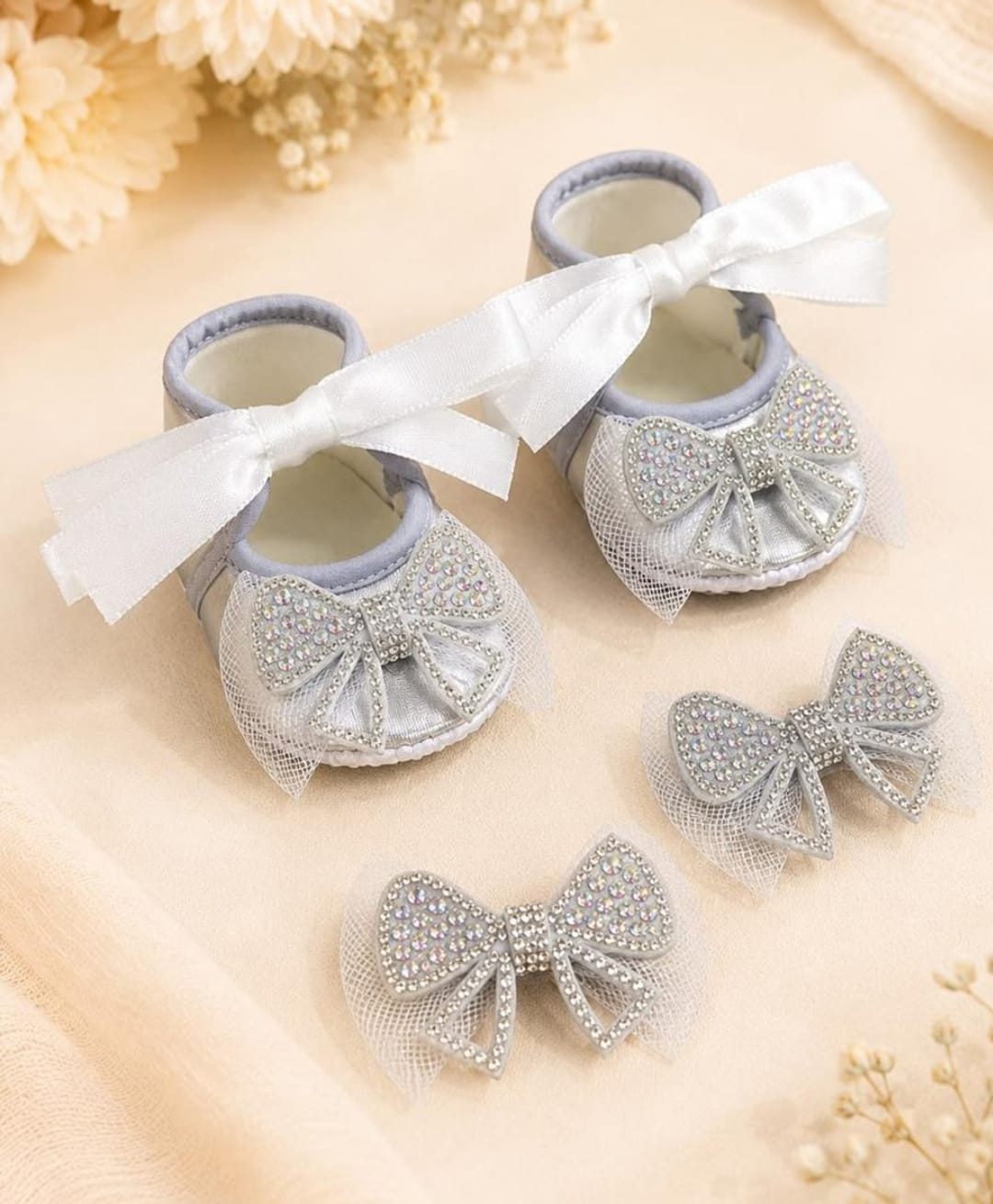 Daizy Stones Embellished Bow Applique Detailed Booties With Hair Clips - Silver-picture-20