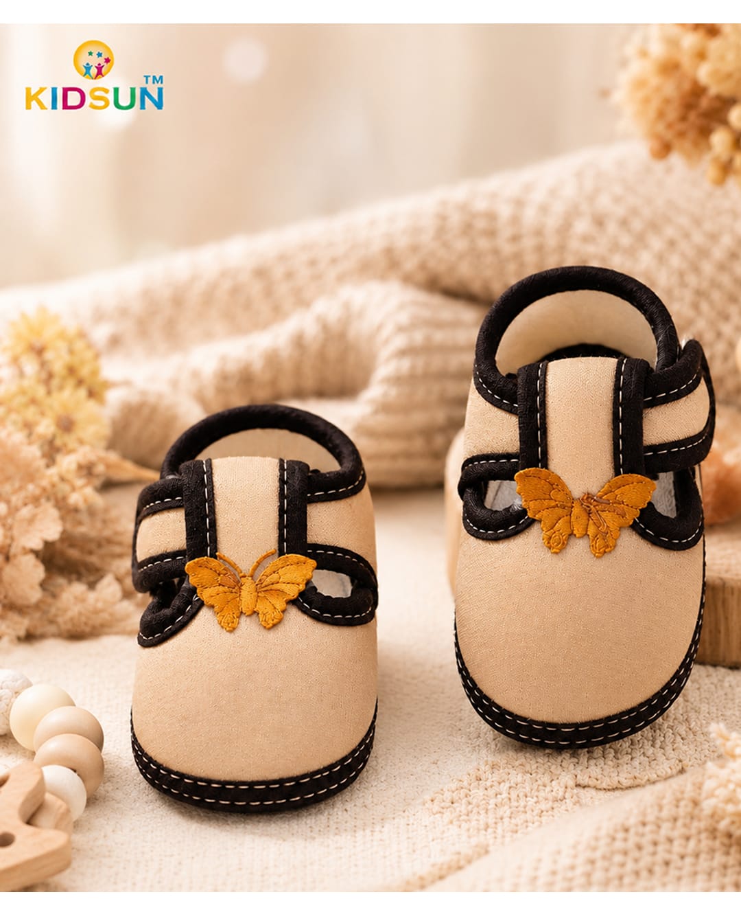 KIDSUN Butterfly Applique Detailed Velcro Closure Booties - Light Brown-picture-22