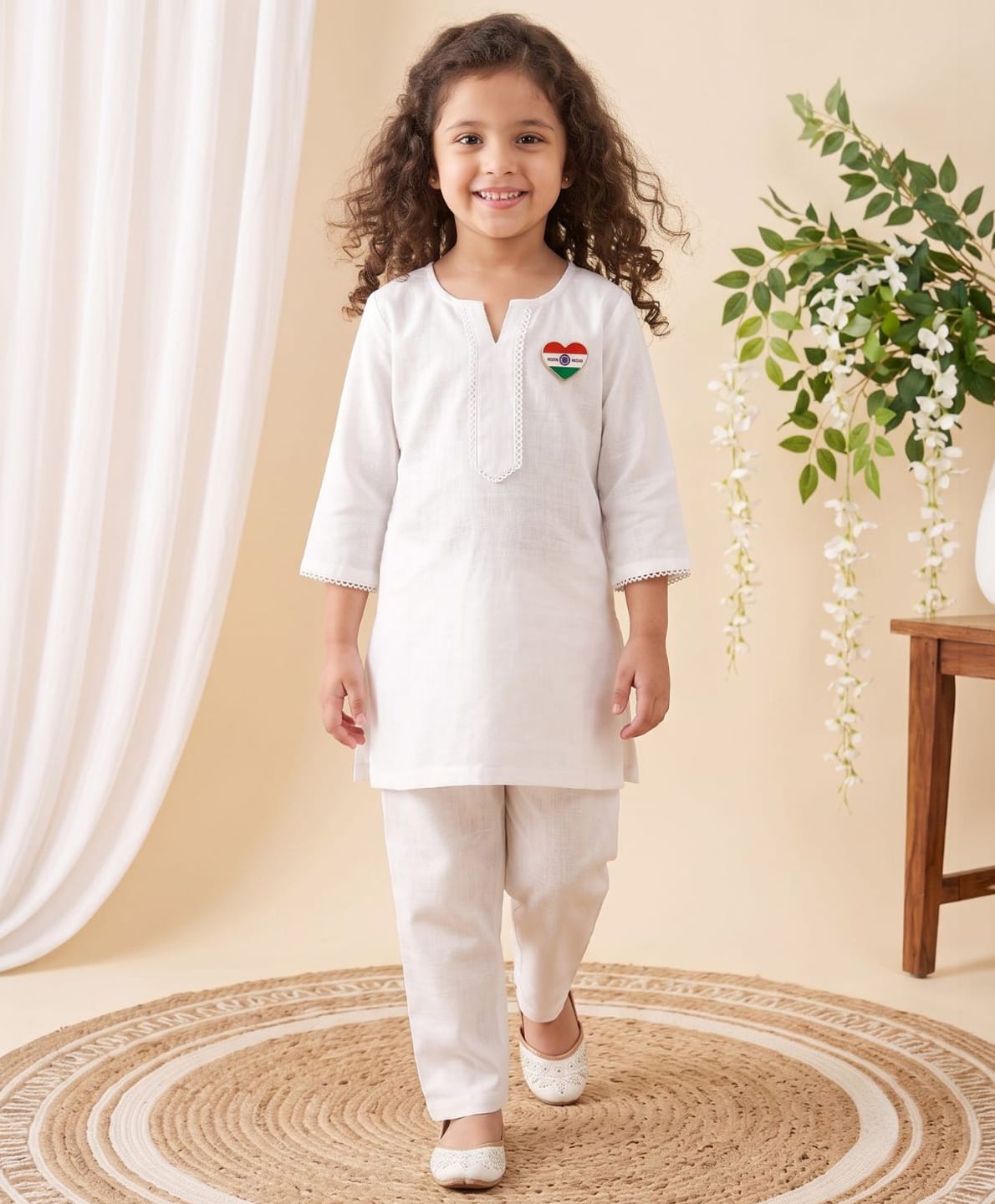 AJ Dezines Pure Cotton Woven Independence Day Theme Three Fourth Sleeves Solid Kurti & Pants With Heart Shaped Tiranga Badge Set - White-picture-46
