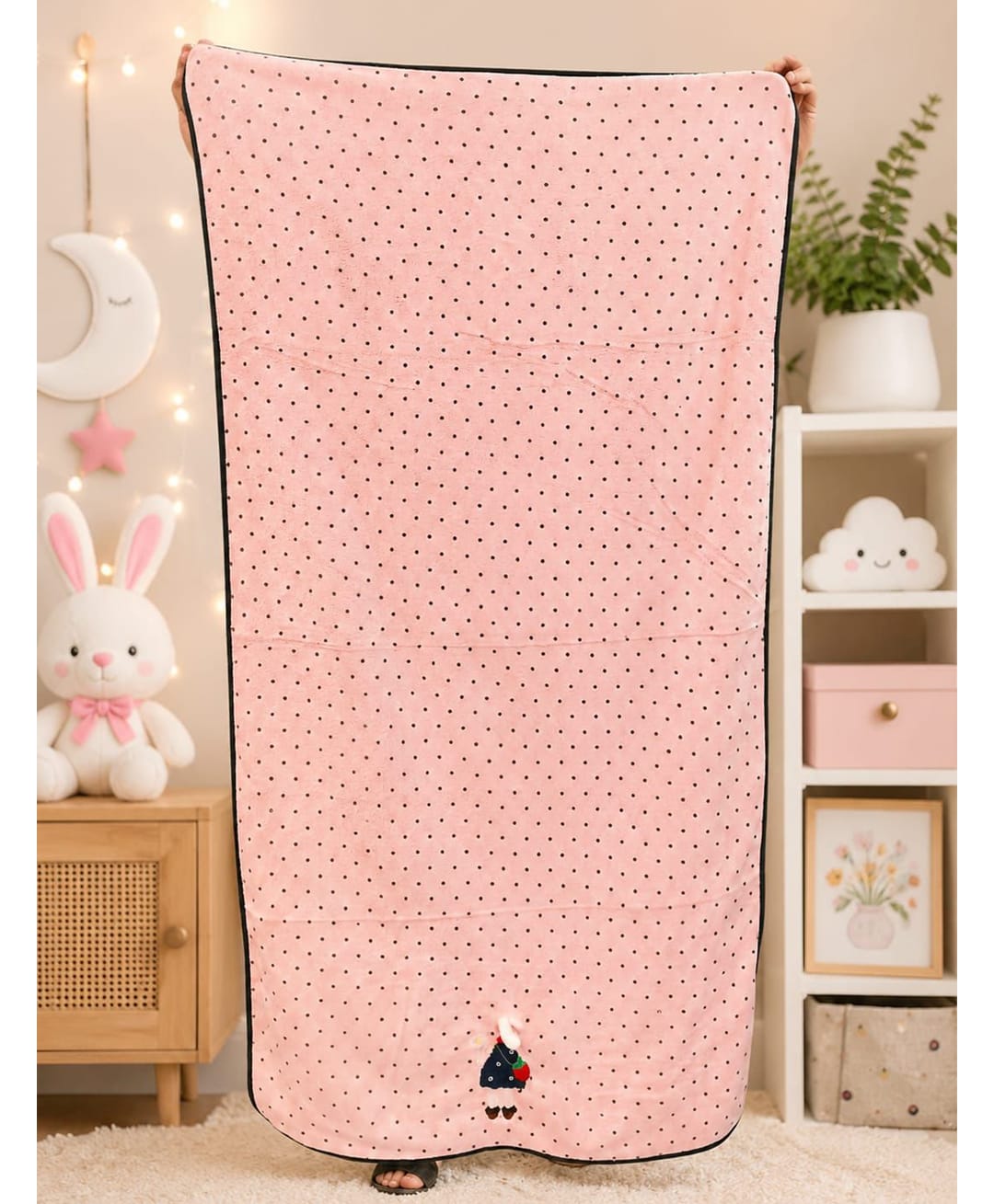 ZQBIEE Knit Polka Dots Designed Bunny Embroidered Towel - Pink-image-33