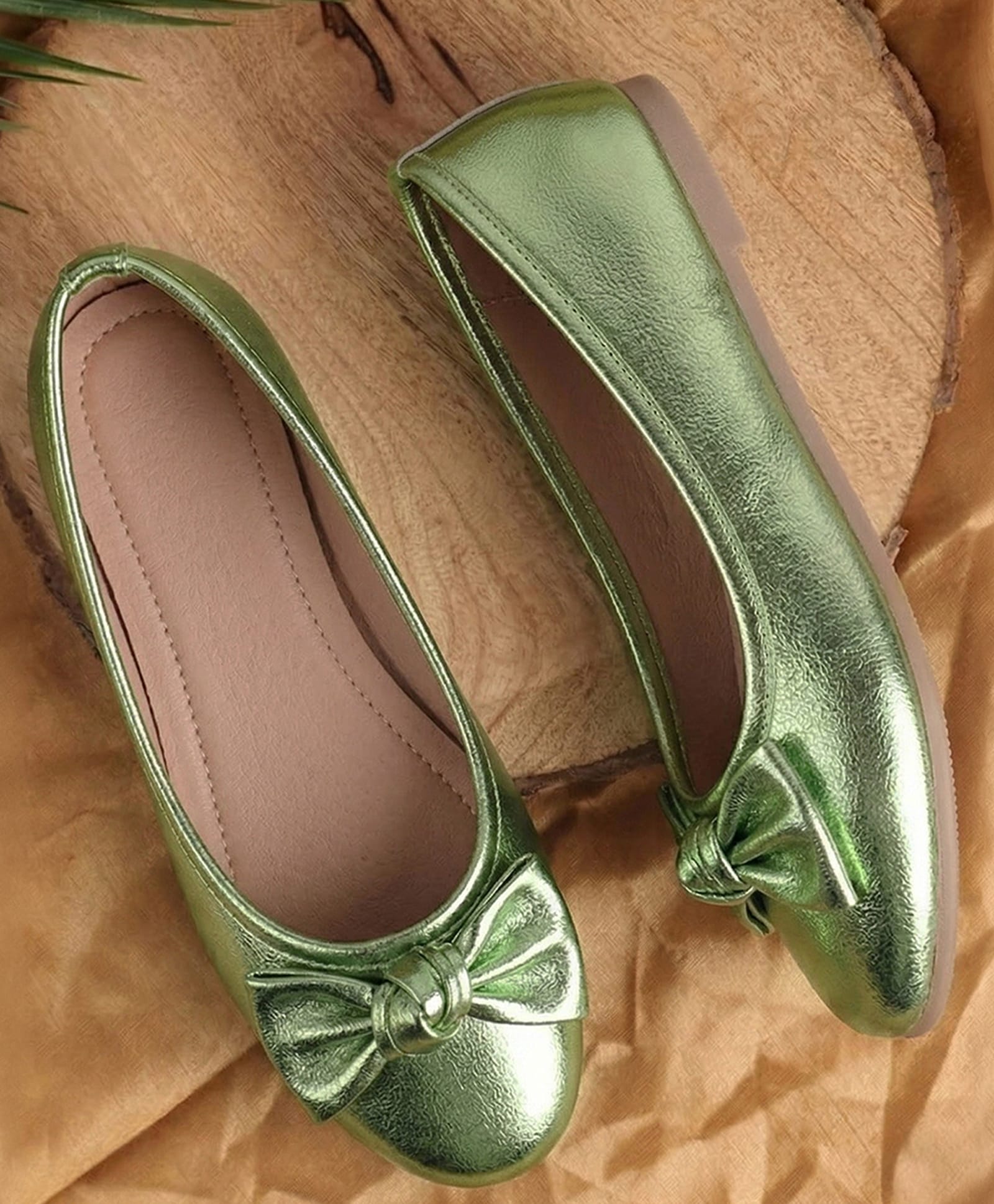 Toothless Bow Applique Detailed Metallic Finish Slip On Ballerinas - Metallic Green-image-35