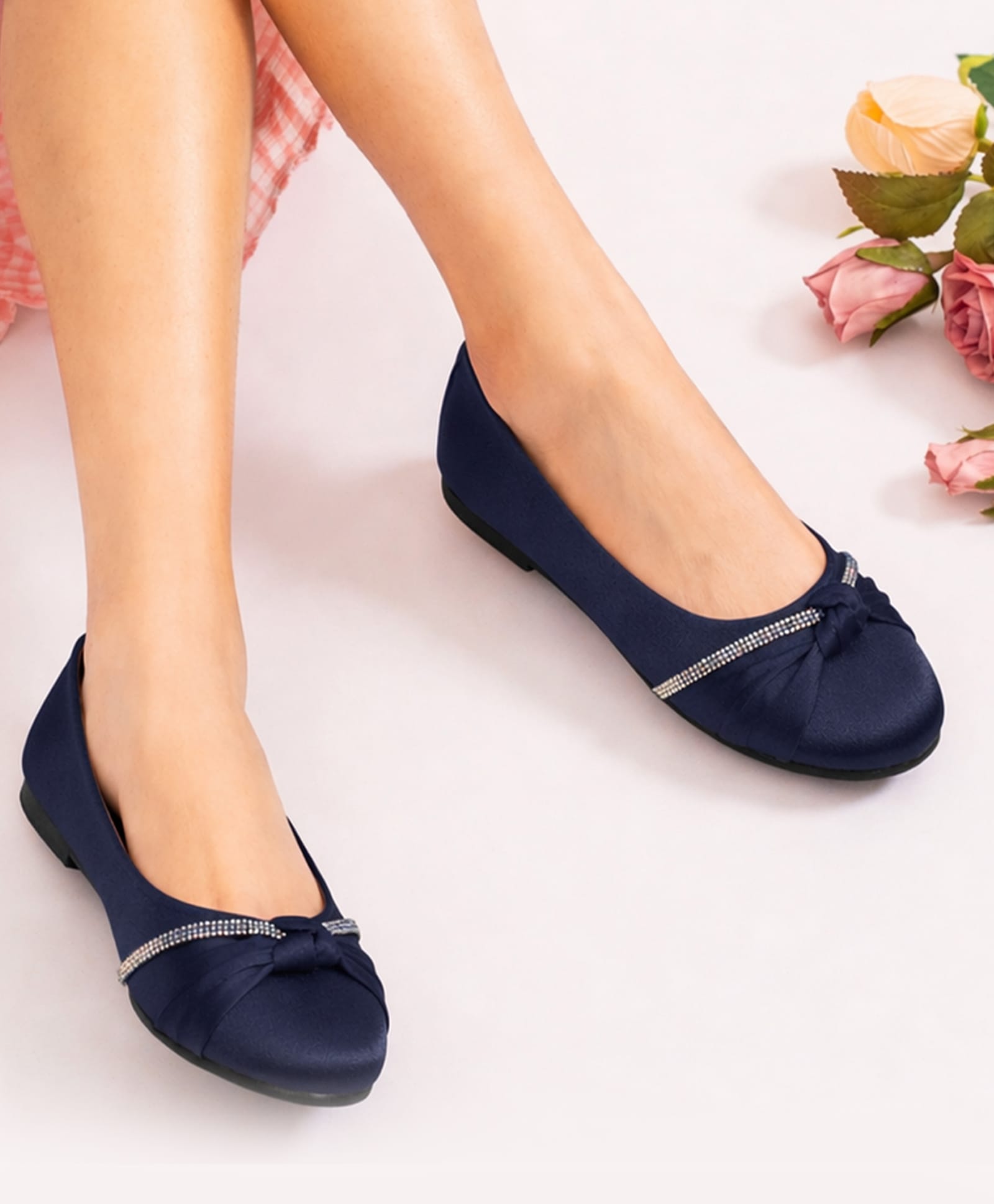 Toothless Stone Embellished Knot Detailed Slip On Ballerinas - Blue-picture-30
