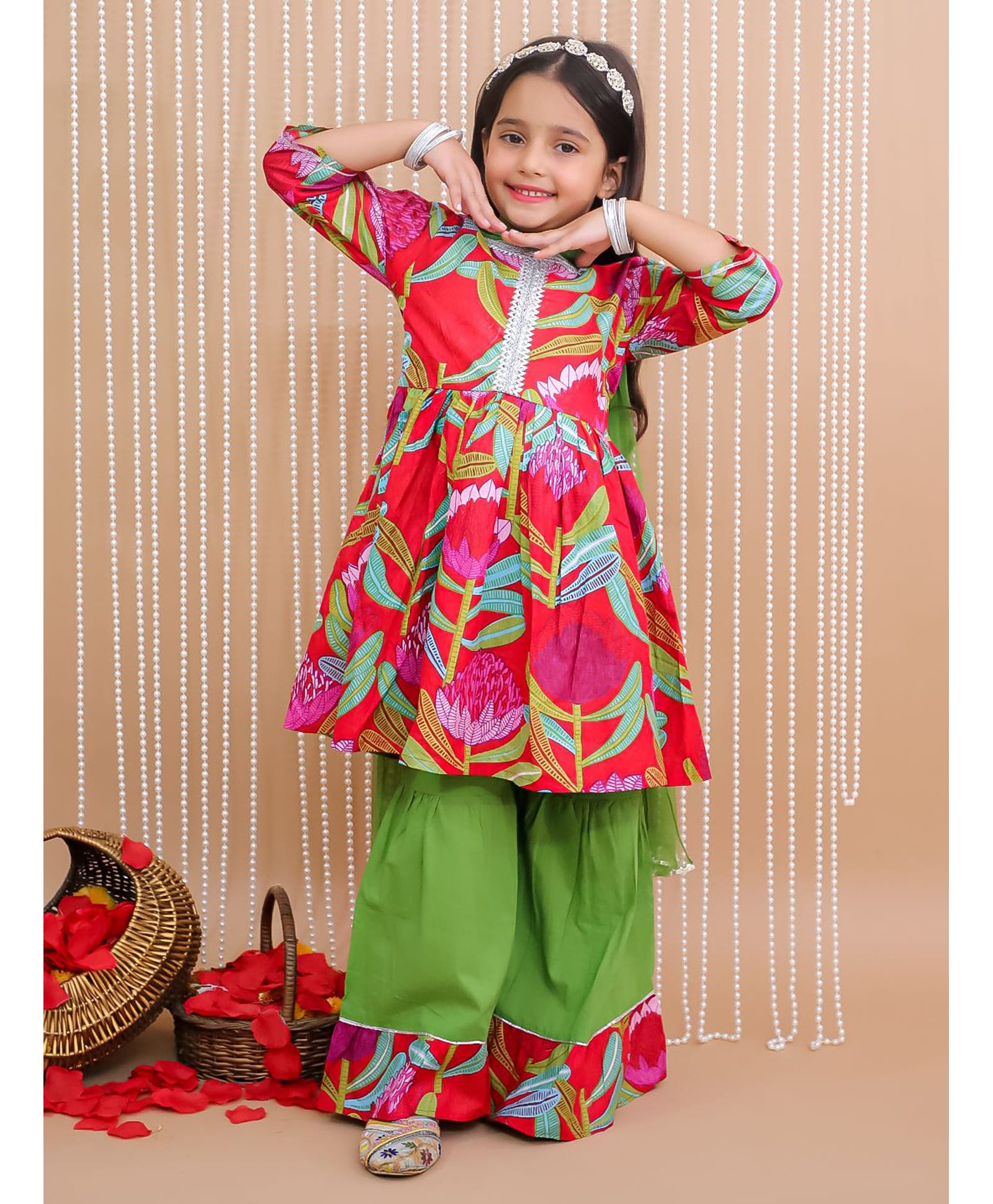 KID1 Cotton Woven Three Fourth Sleeves Floral Printed Kurti & Sharara With Dupatta Set - Red-picture-13